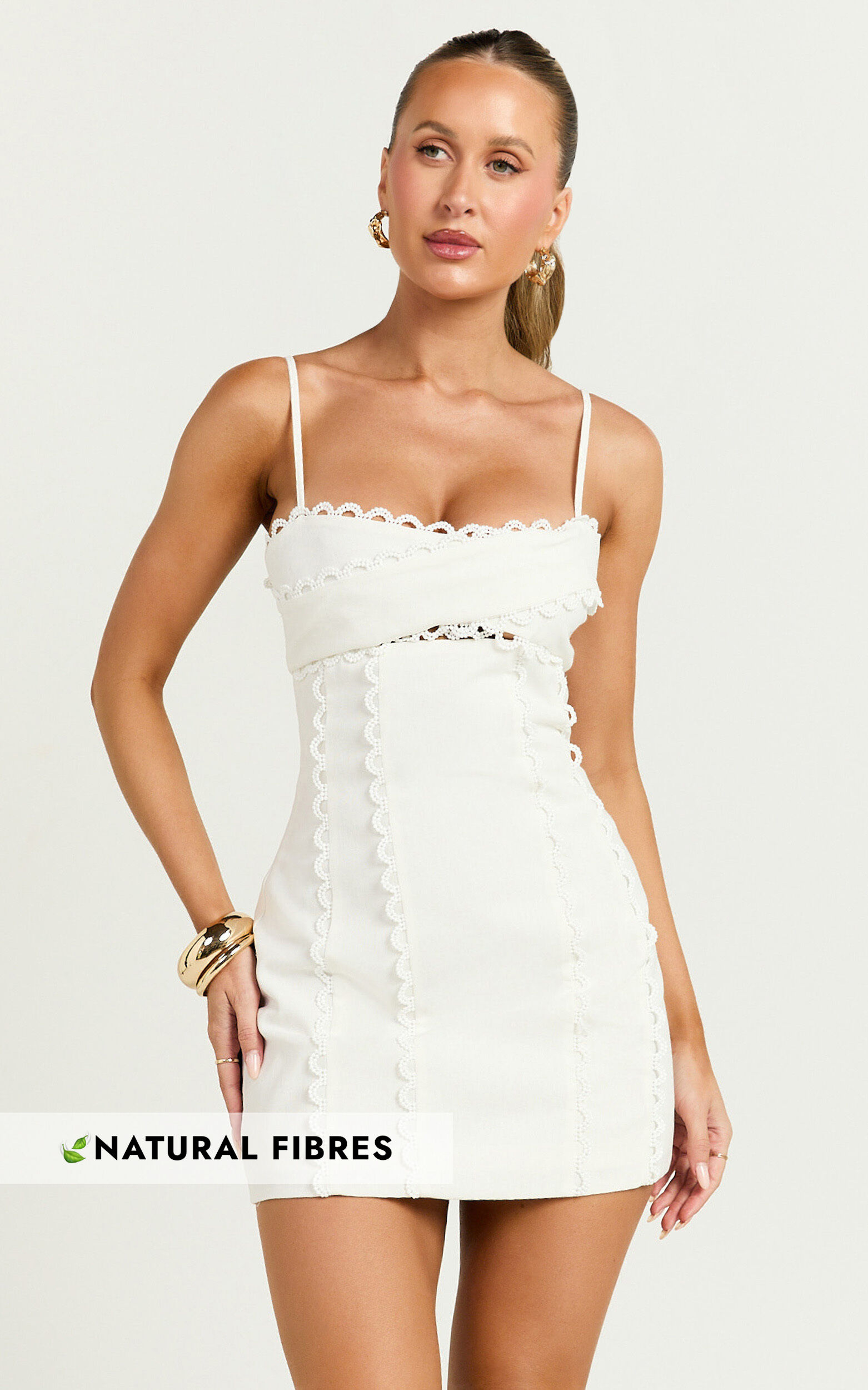 Gigi Mini Linen Dress - Sweetheart Tie Back Scallop Detail Dress in Off White
