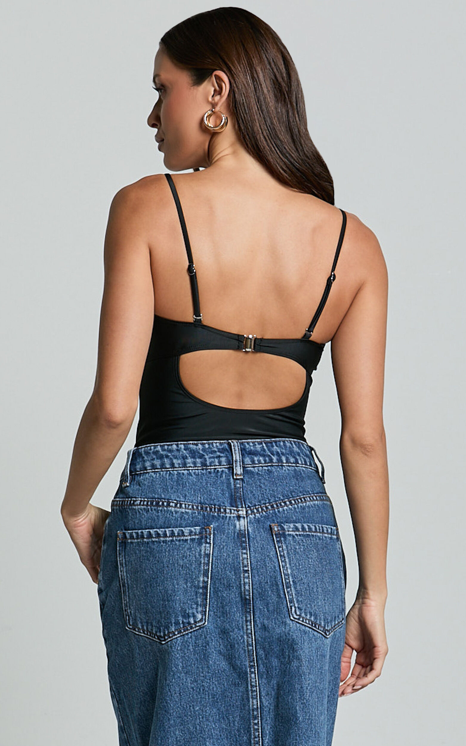 Susie Bodysuit - Strapless Bow Detail Bodysuit in Black