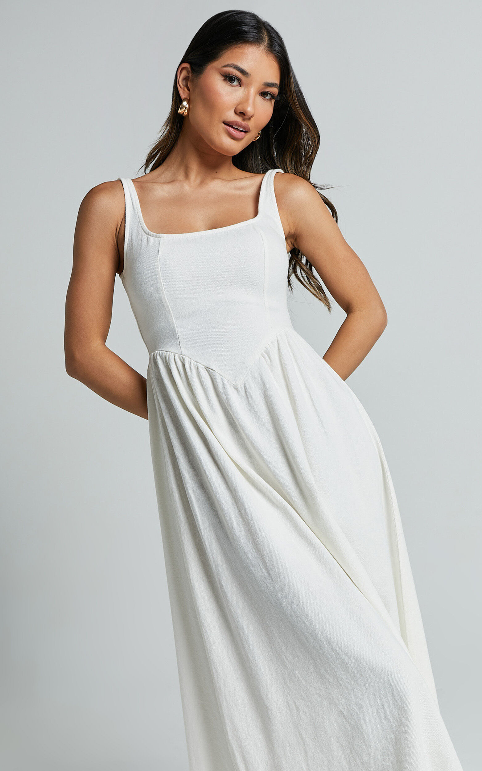 Rhaziya Midi Dress - Sleeveless Straight Neck Fit and Flare Dress in White