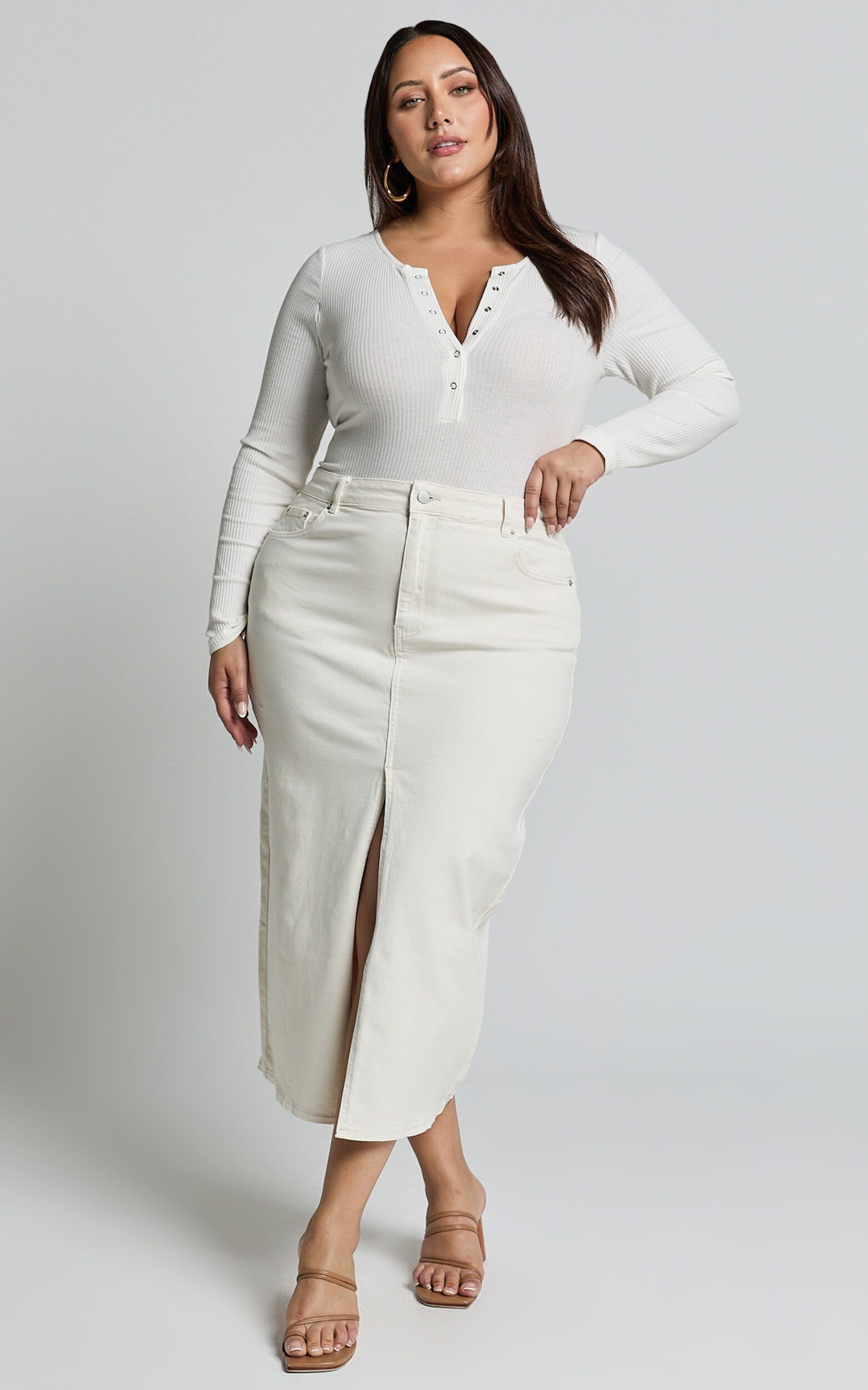 Anaya Midi Skirt - Denim Skirt in Ecru