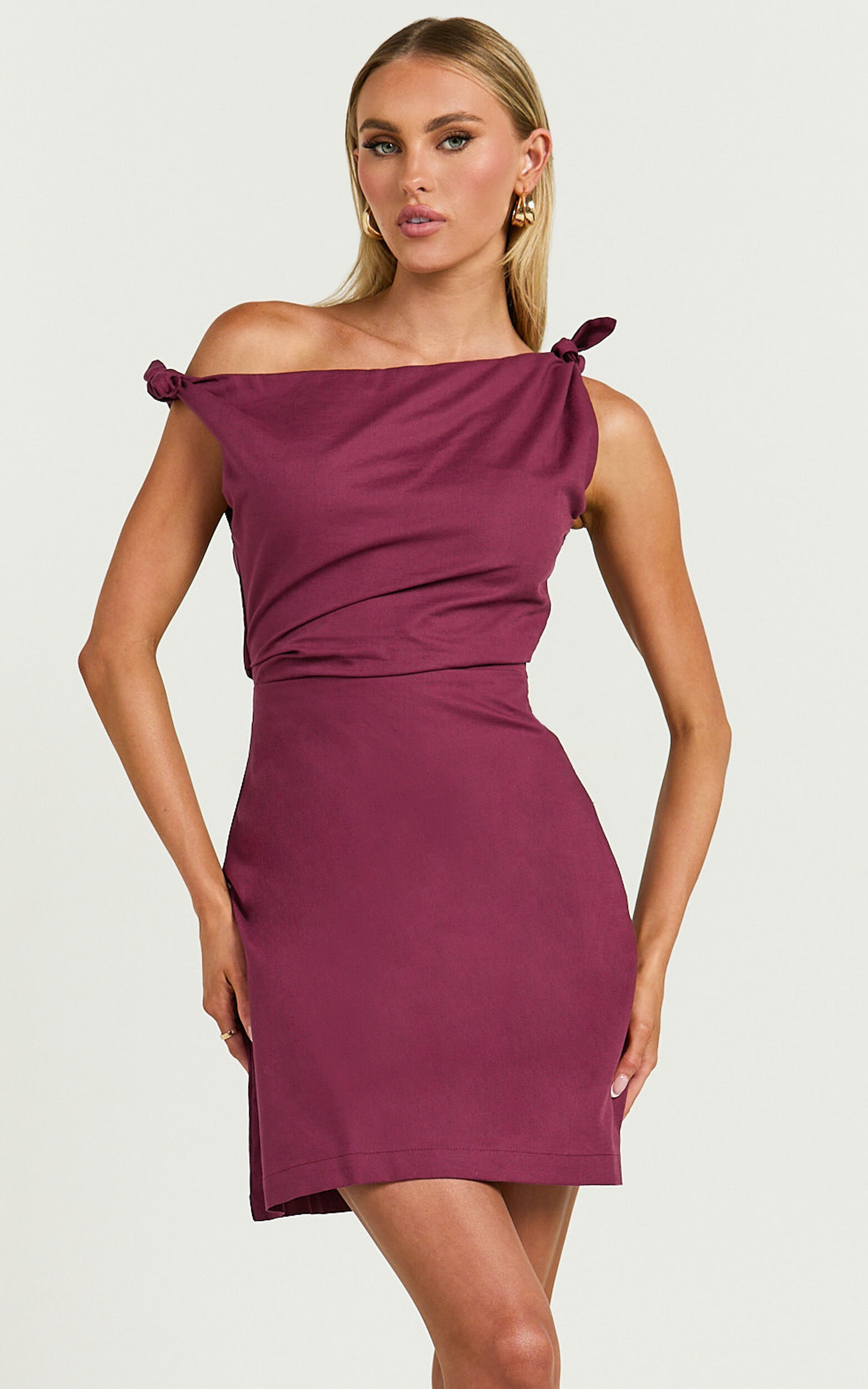 Jeofina Mini Dress - Off The Shoulder Linen Look Dress in Merlot