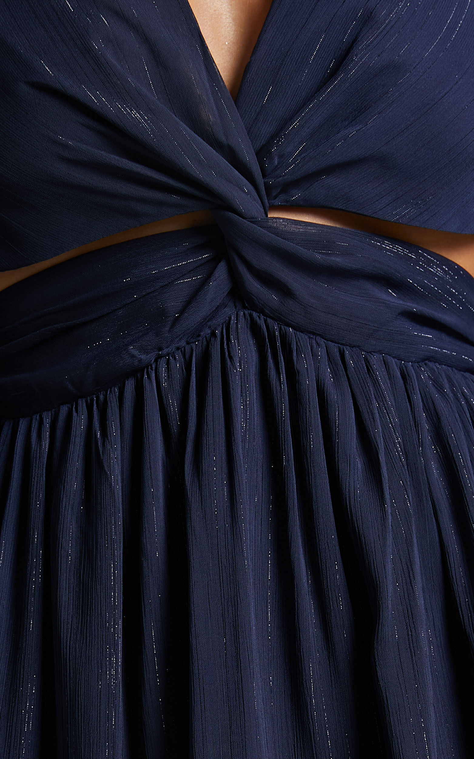 Edelyn Midi Dress - Cut Out Balloon Sleeve Tiered Dress in Navy