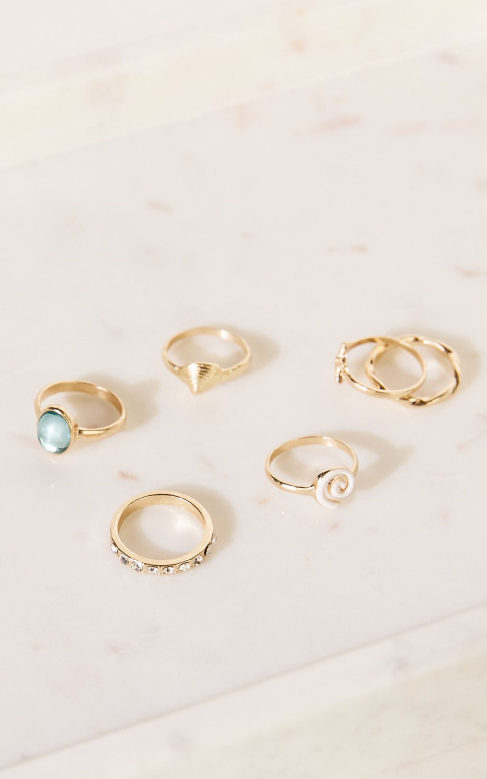 Shelley 6 Ring Pack in Gold