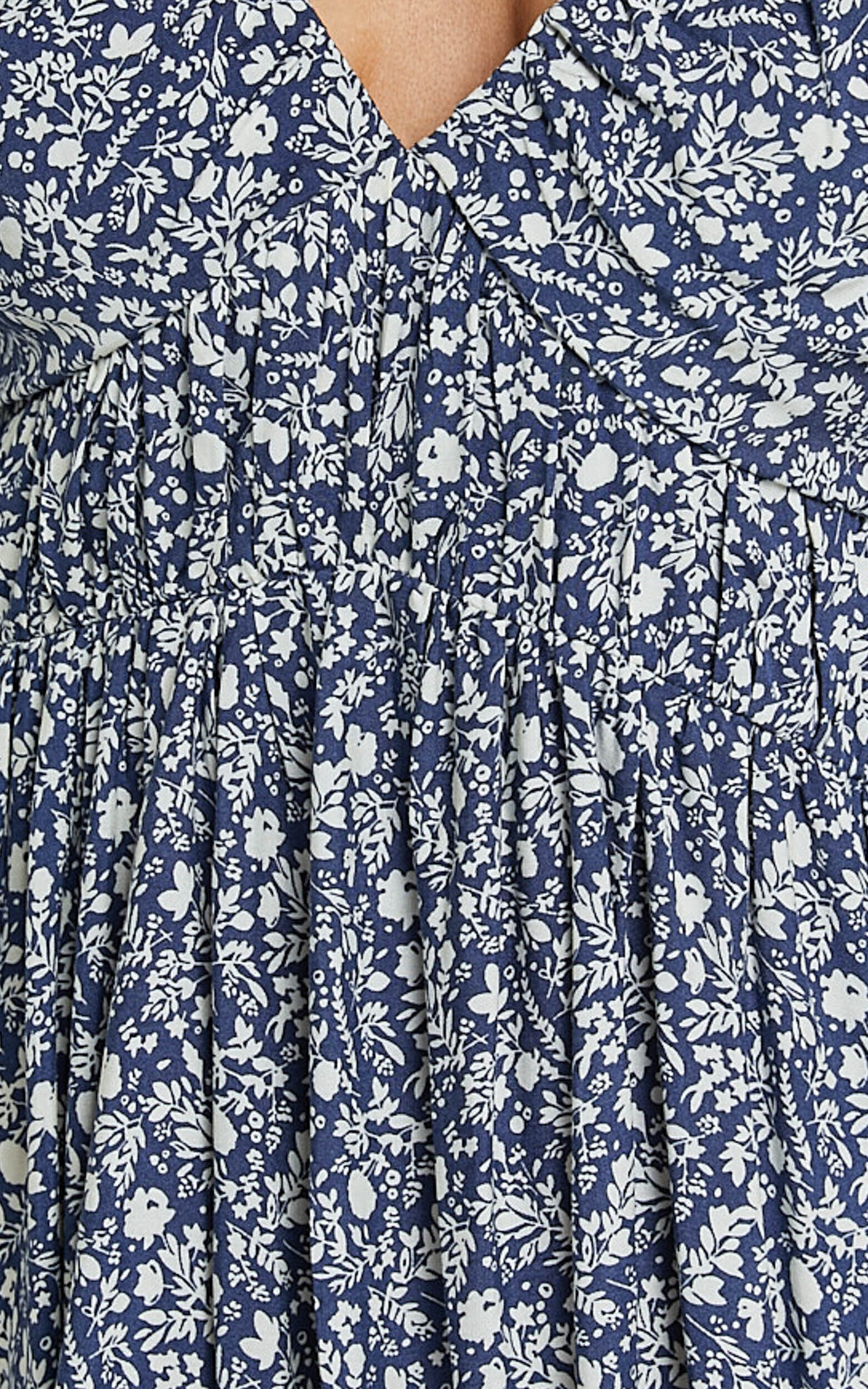 Chereena Mini Dress - Plunge Neck Raglan 3/4 Sleeve Smock Dress in Blue Floral