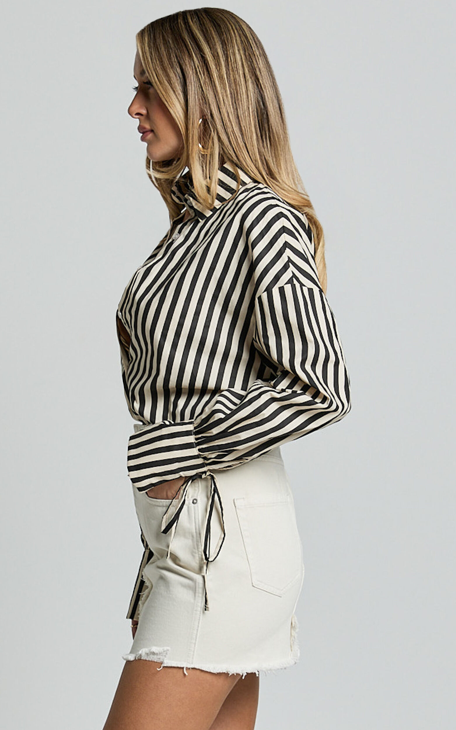 Pieta Mini Skirt - Recycled Cotton Raw Hem Denim Skirt in Ecru