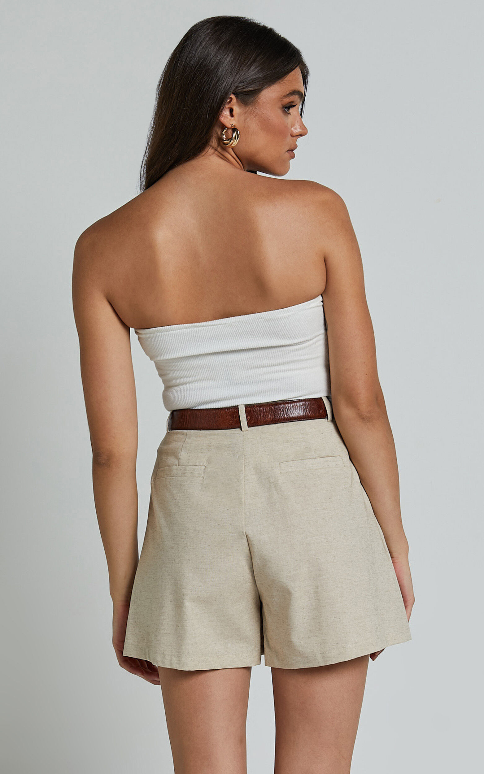 Ali Linen Shorts - High Waisted Cuffed Shorts in Natural