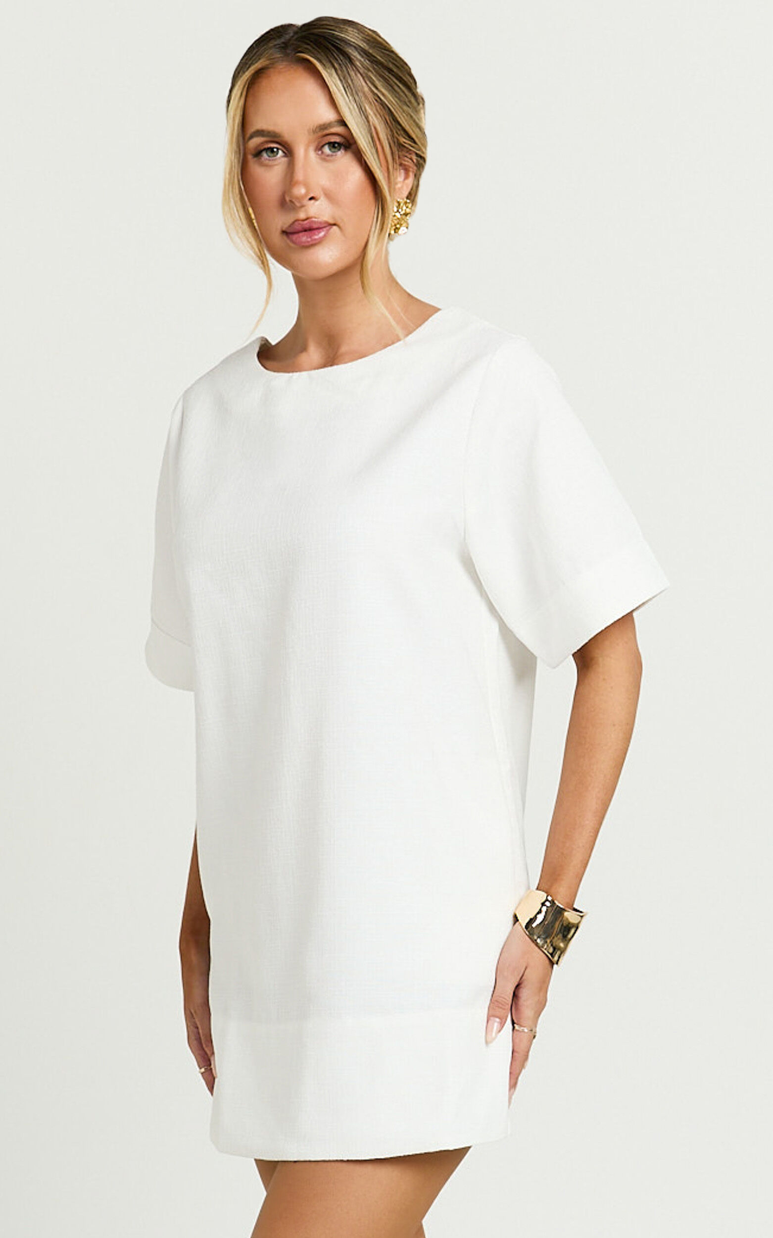 Shannon Mini Dress - Texture Tie Back Shift Dress in White