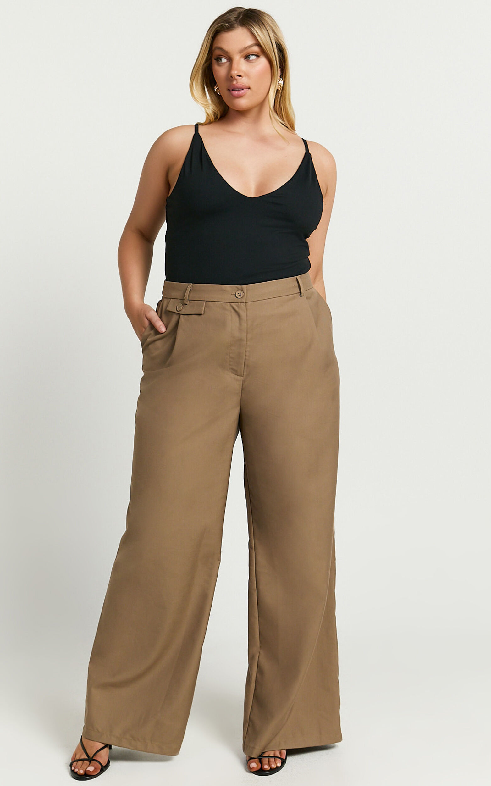 Cady Top - Scoop Neck Top in Black