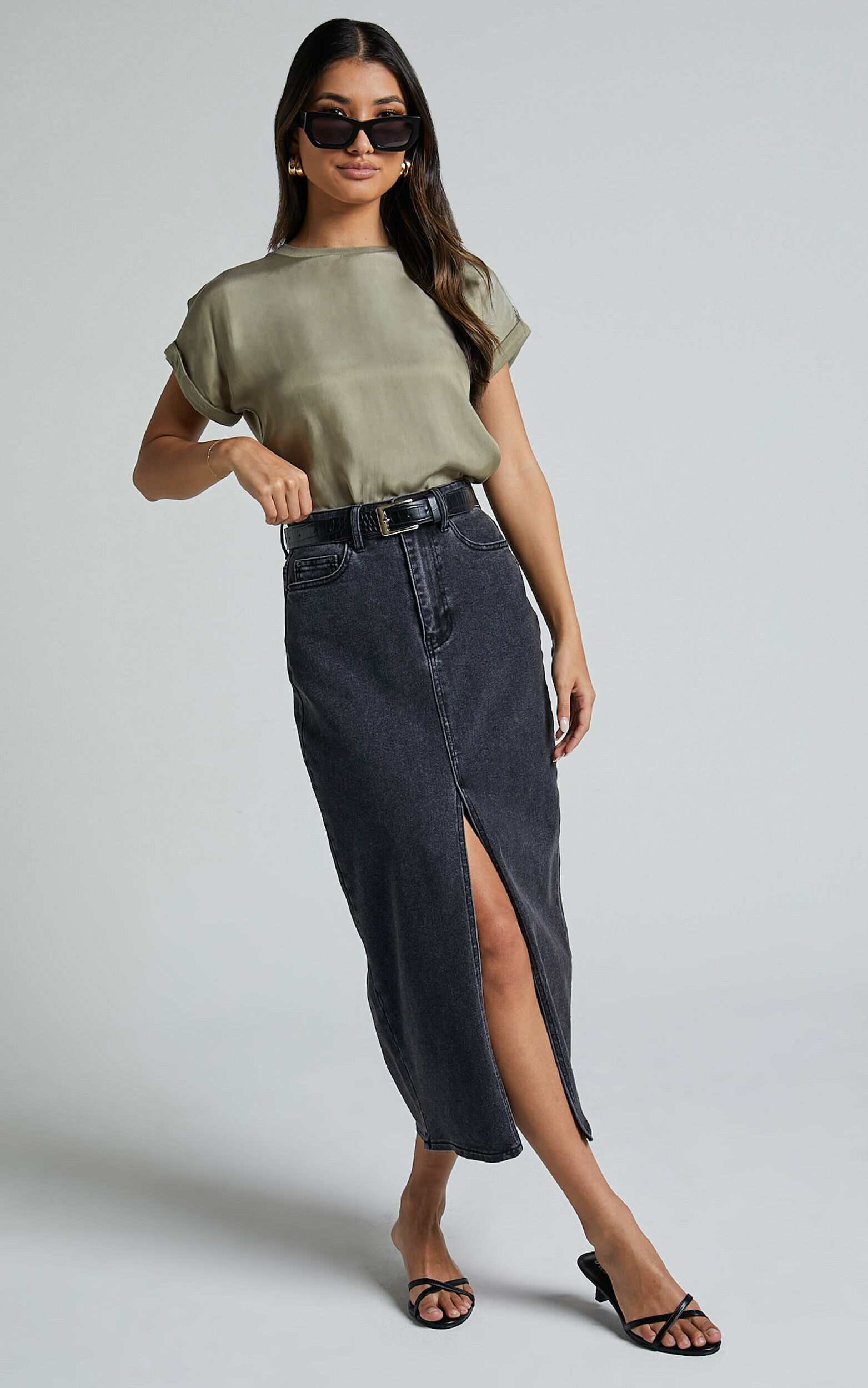 Tinaya Top - Raglan Shell Top in Olive