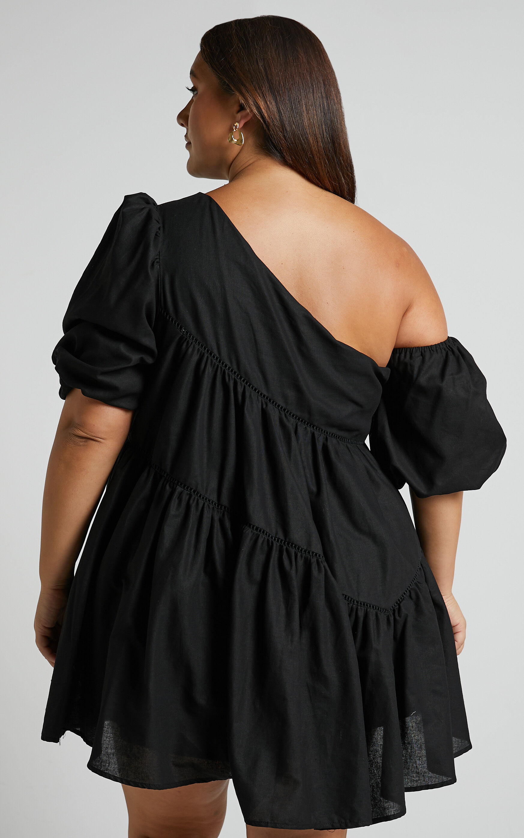 Harleen Mini Dress - Linen Asymmetrical Trim Puff Sleeve Dress in Black