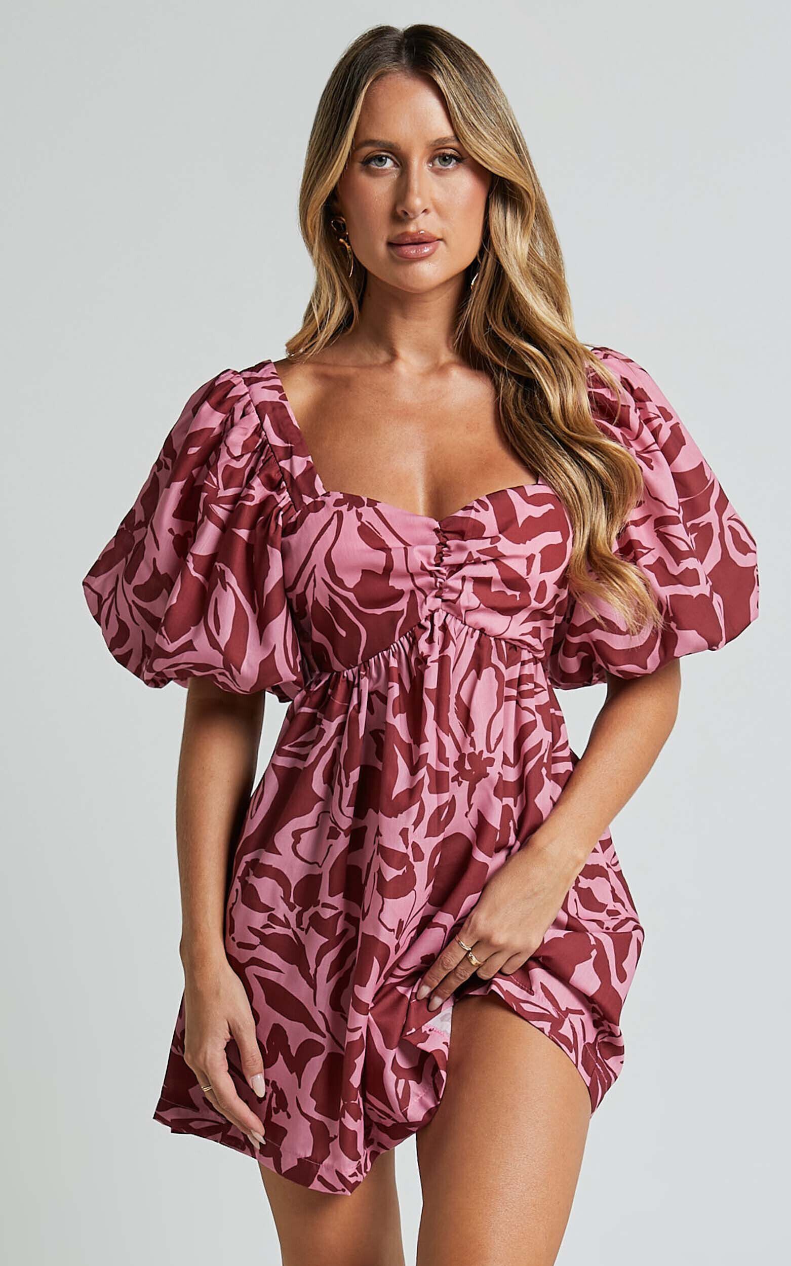 Lydie Mini Dress - Sweetheart Short Balloon Sleeve Ruched Bodice Dress in Whirlwind Floral Print