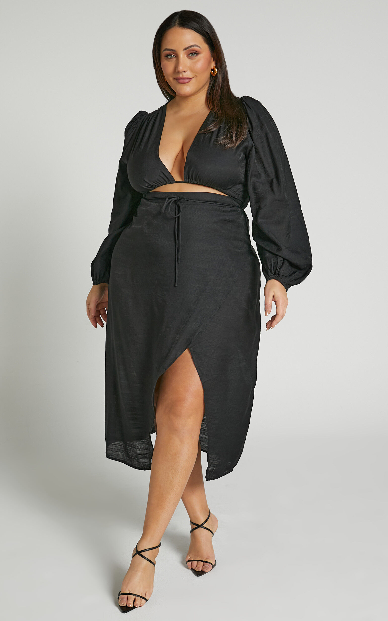 Demieh Midi Dress - Front Cut Out Long Sleeve Dress in Black