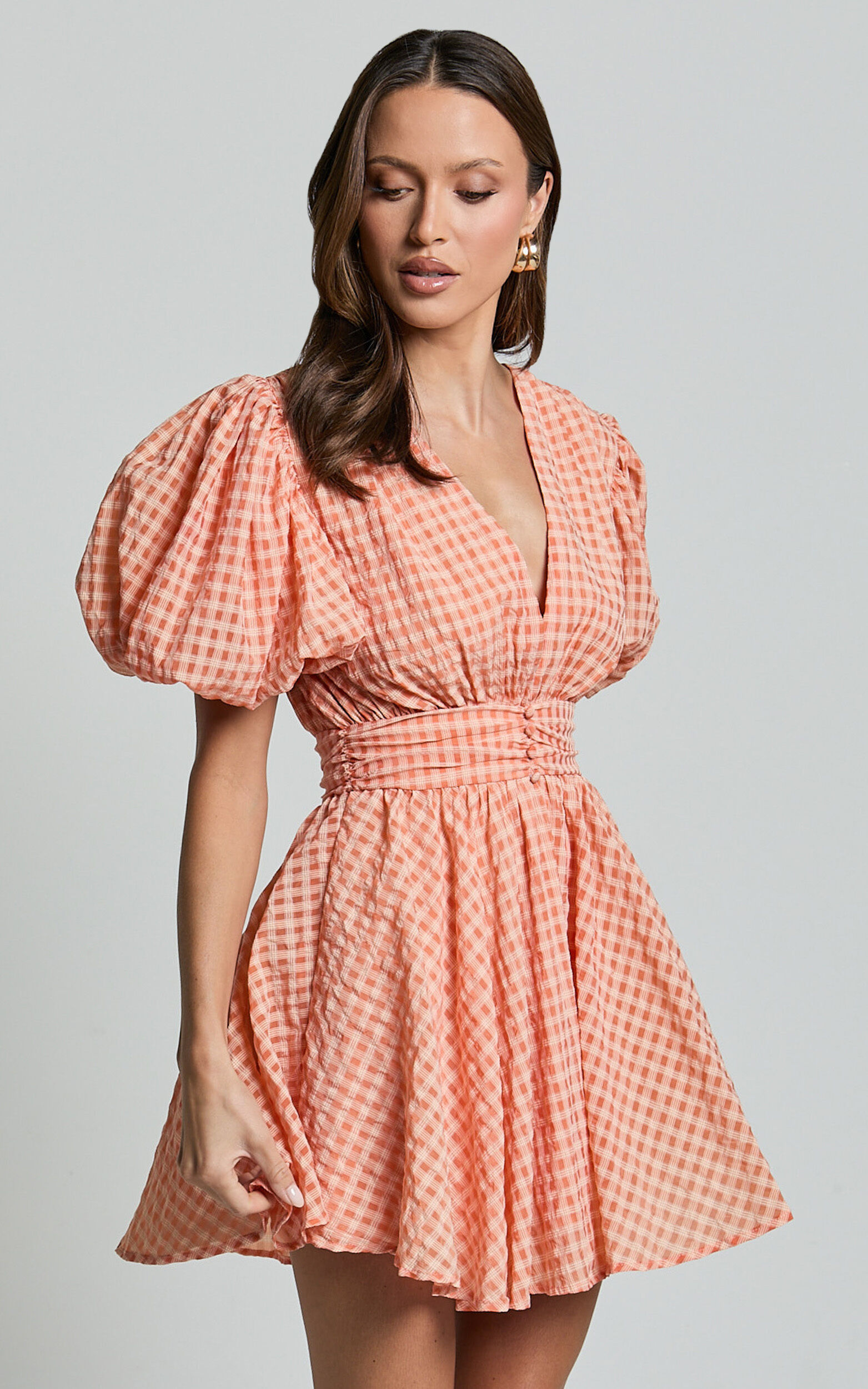 Xandy Mini Dress - Textured Puff Sleeve Plunge Dress in Peach
