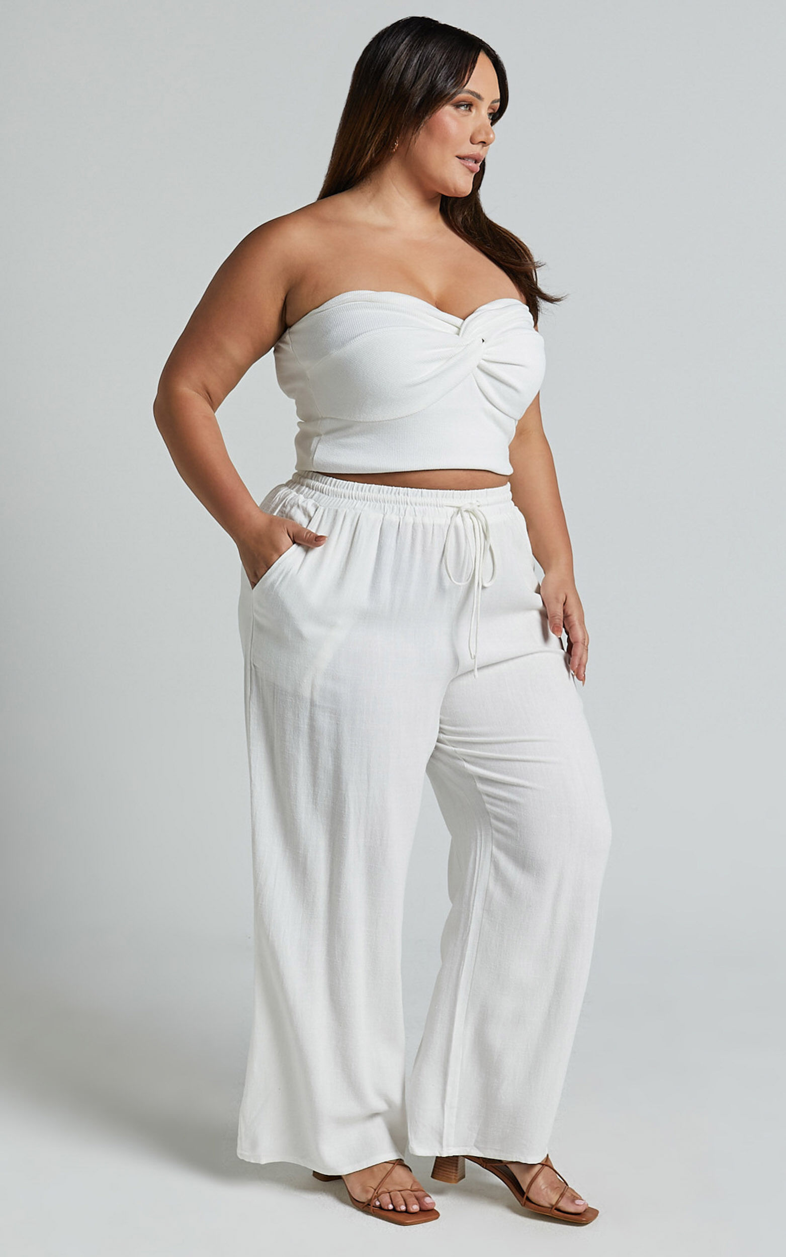 Kala Pants - Mid Waisted Relaxed Elastic Waist Pants in White