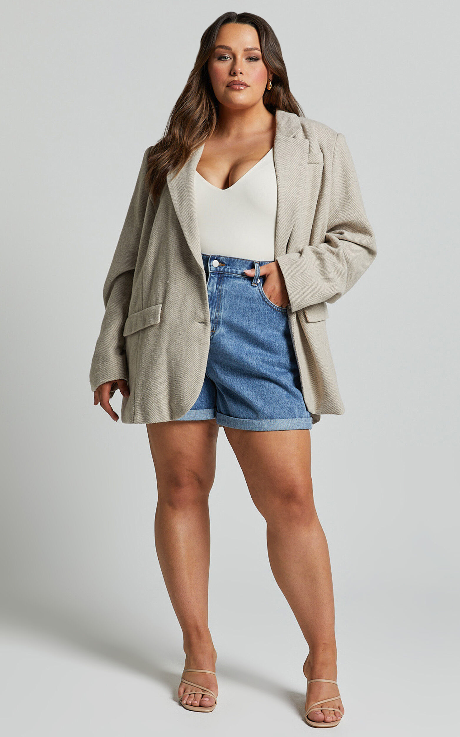 Cristiana Shorts - High Waisted Cuffed Denim in Blue