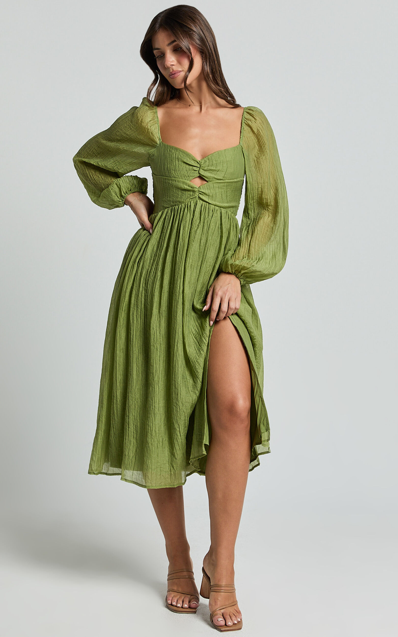 Zahara Midi Dress - Blouson Sleeve Cut Out Dress in Green