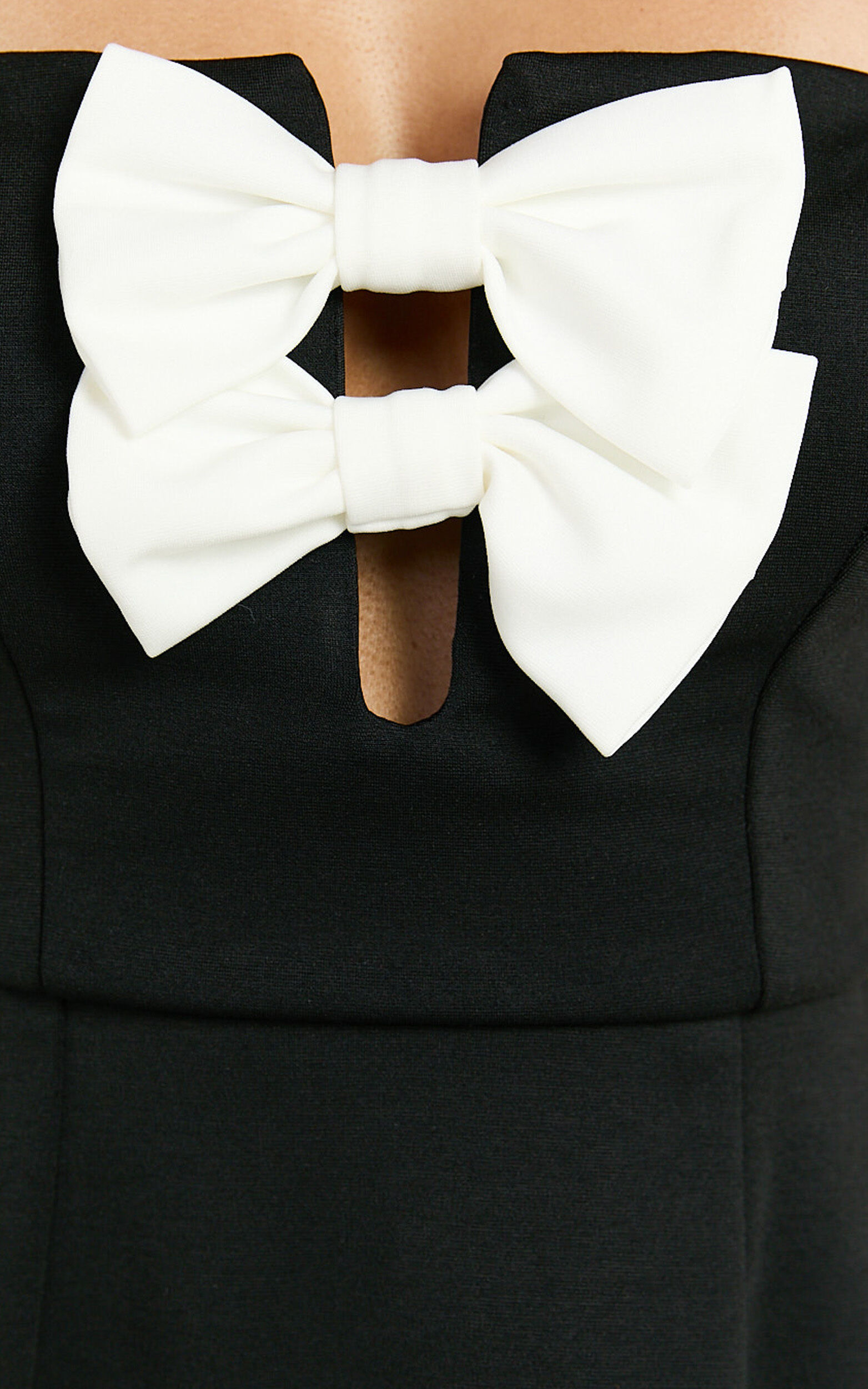Andrie Mini Dress - Bow Detail Strapless Dress in Black & White