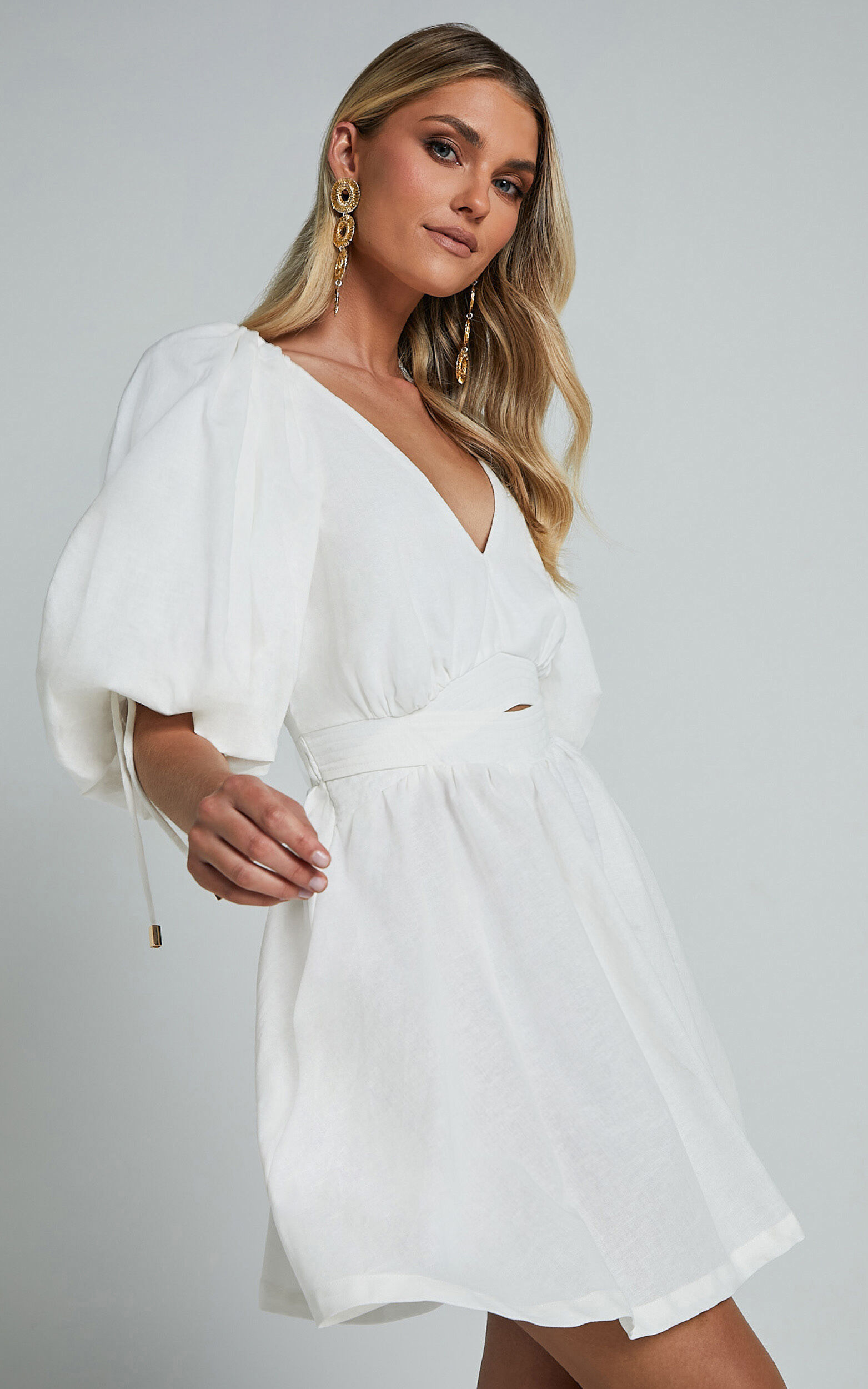 Amalie The Label - Movida Linen Blend Balloon Sleeve Crossover Band Mini Dress in White