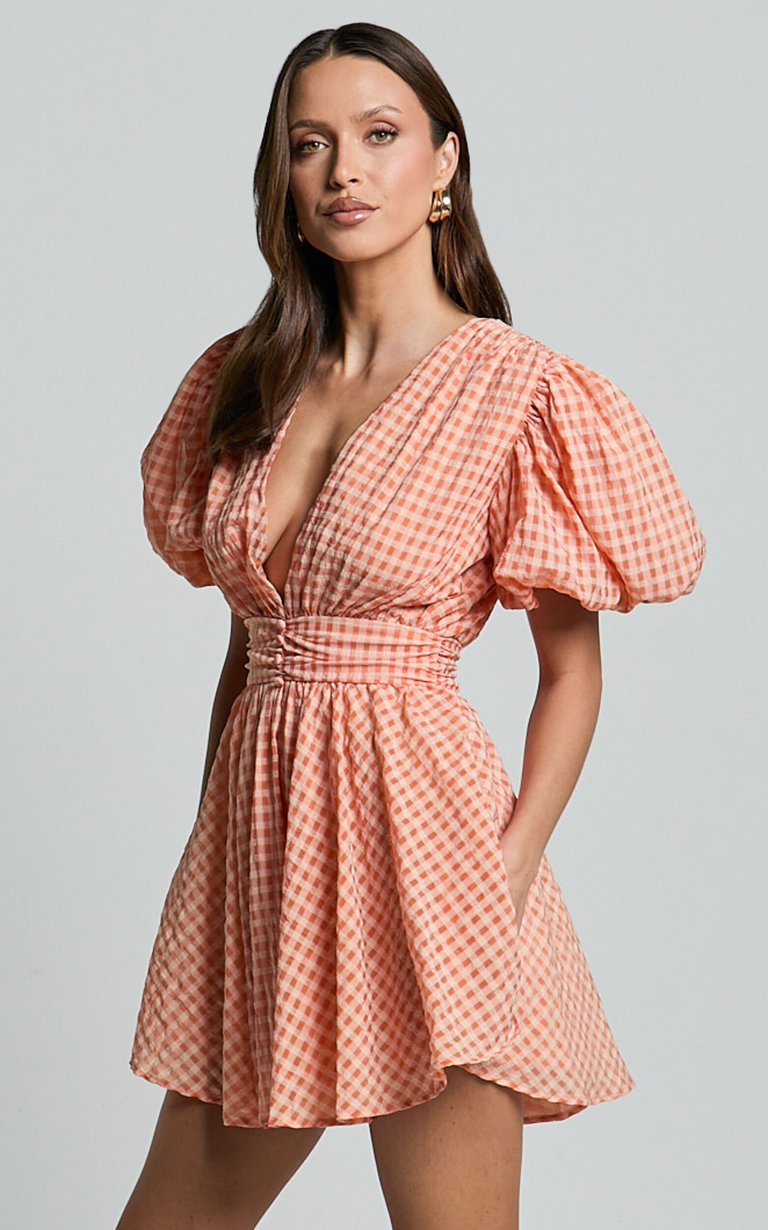 Xandy Mini Dress - Textured Puff Sleeve Plunge Dress in Peach