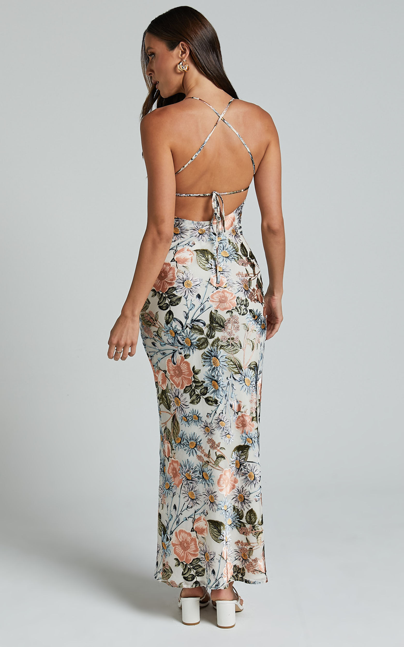 Constanzie Maxi Dress - Open Tie Back Dress in Peach Floral