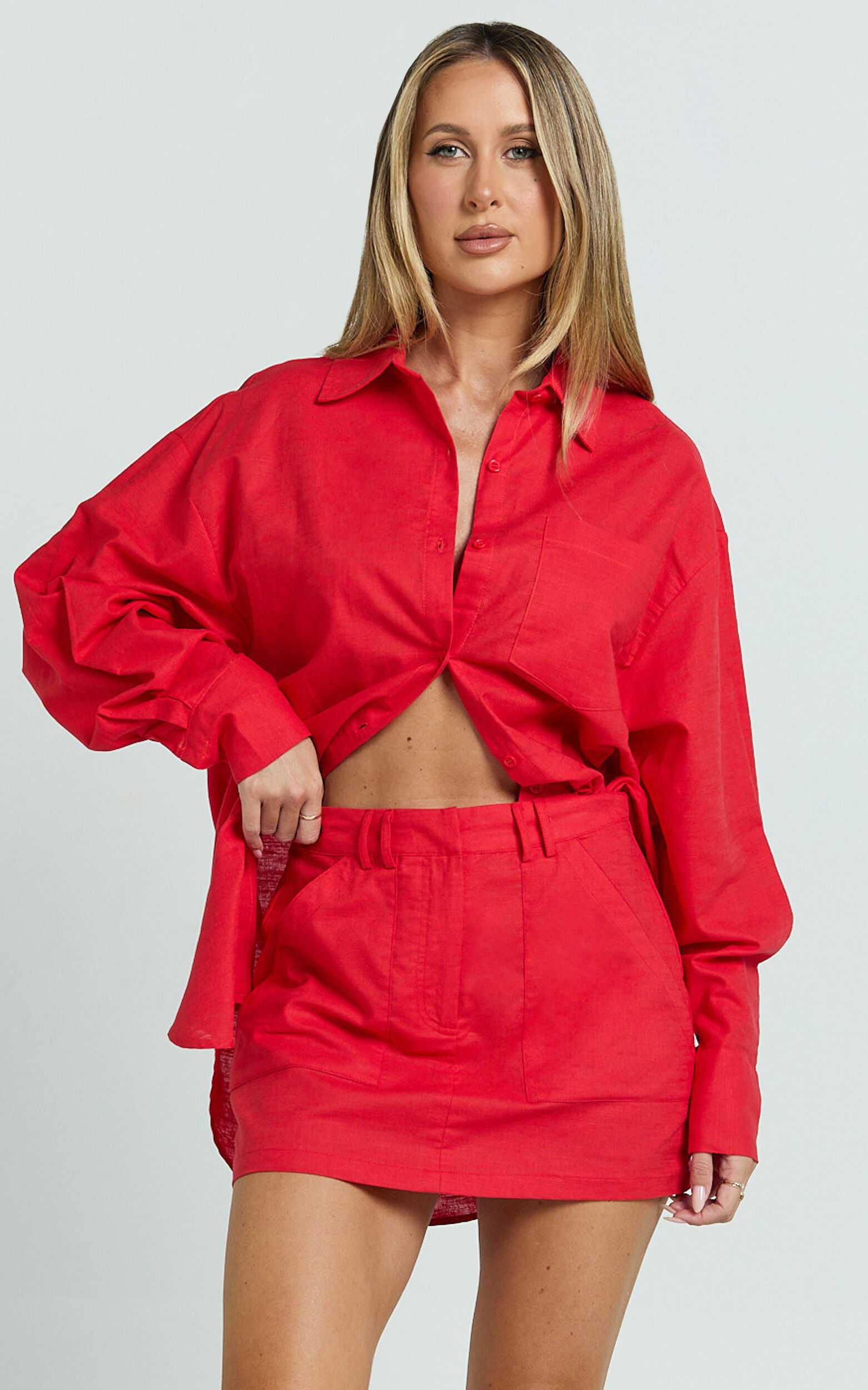 Anziel Top - Oversized Long Sleeve Linen Blend Shirt in Red