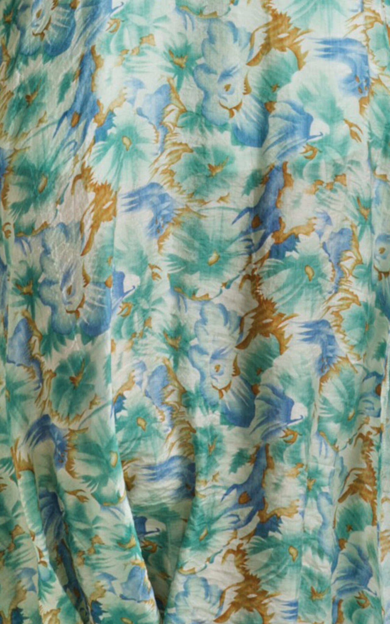 Elenita Midi Dress - Cup Bust Sleeveless Slit Dress in Green Floral