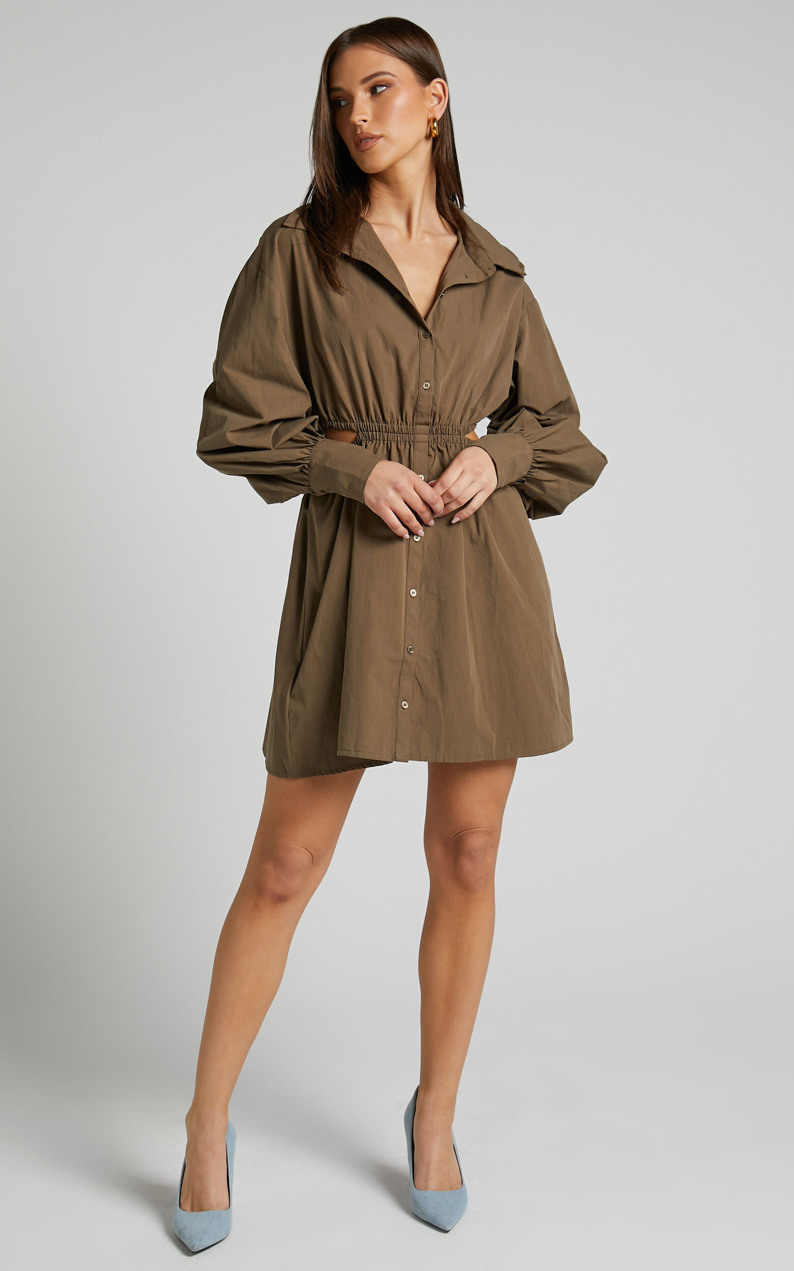 Jiah Dress - Side Cut Out Mini Shirt Dress in Khaki