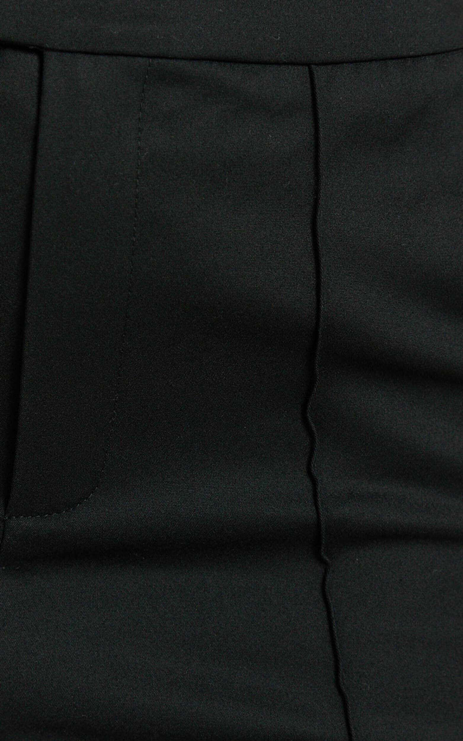 Rhode Pants - Capri Slim Fit Side Split Pants in Black