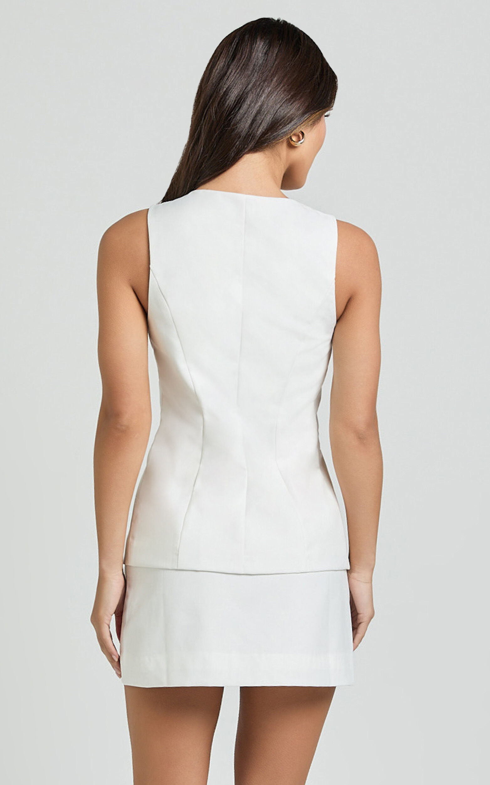 Desi Mini Skirt - Tailored Mid Waisted Skirt in Warm White