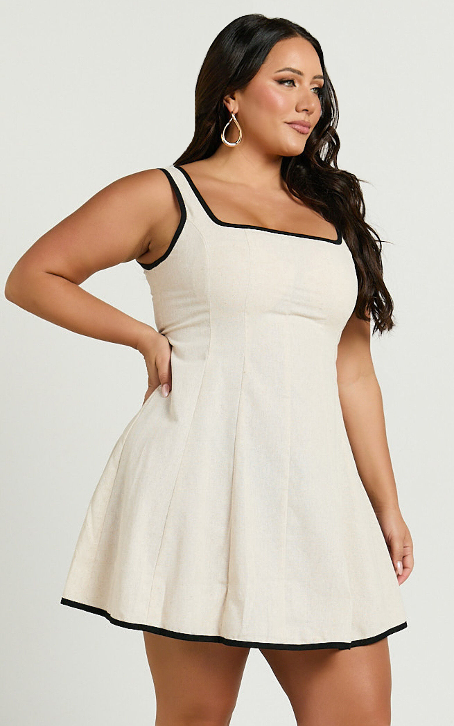 Antoni Mini Dress - Linen Ruched Back Square Neck Fit and Flare Dress in Natural