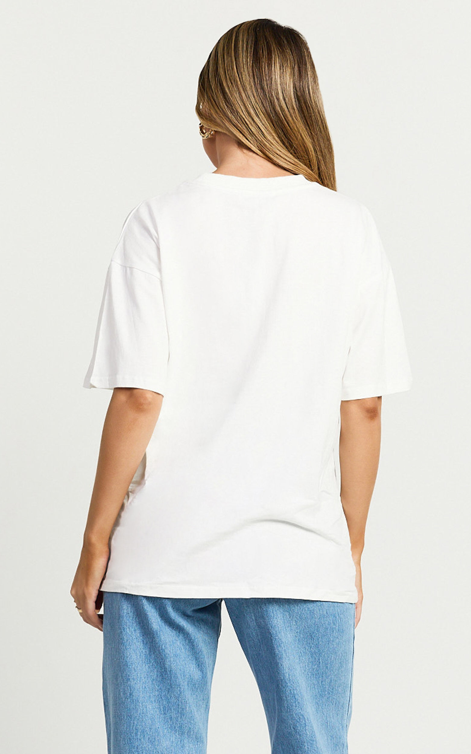 Prizza Top - Longlinge Boyfriend Tee Top in White
