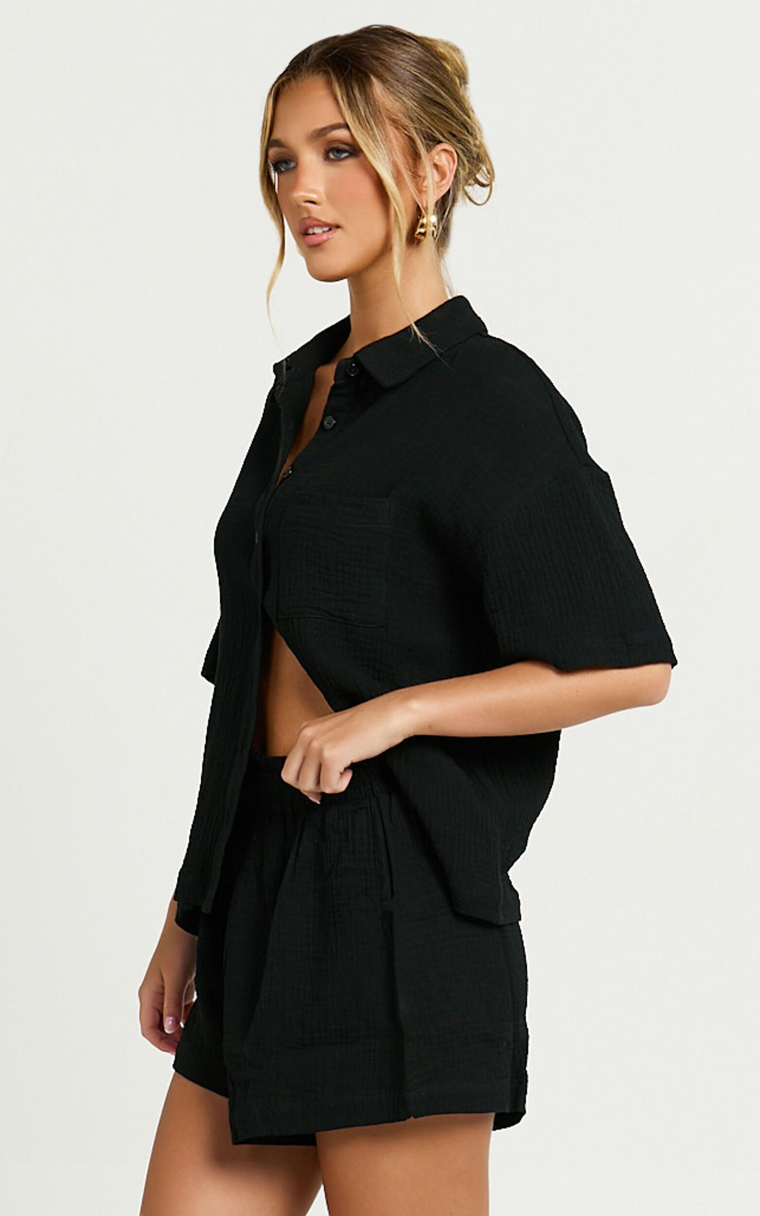 Donita Top - Button Up Shirt Top in Black