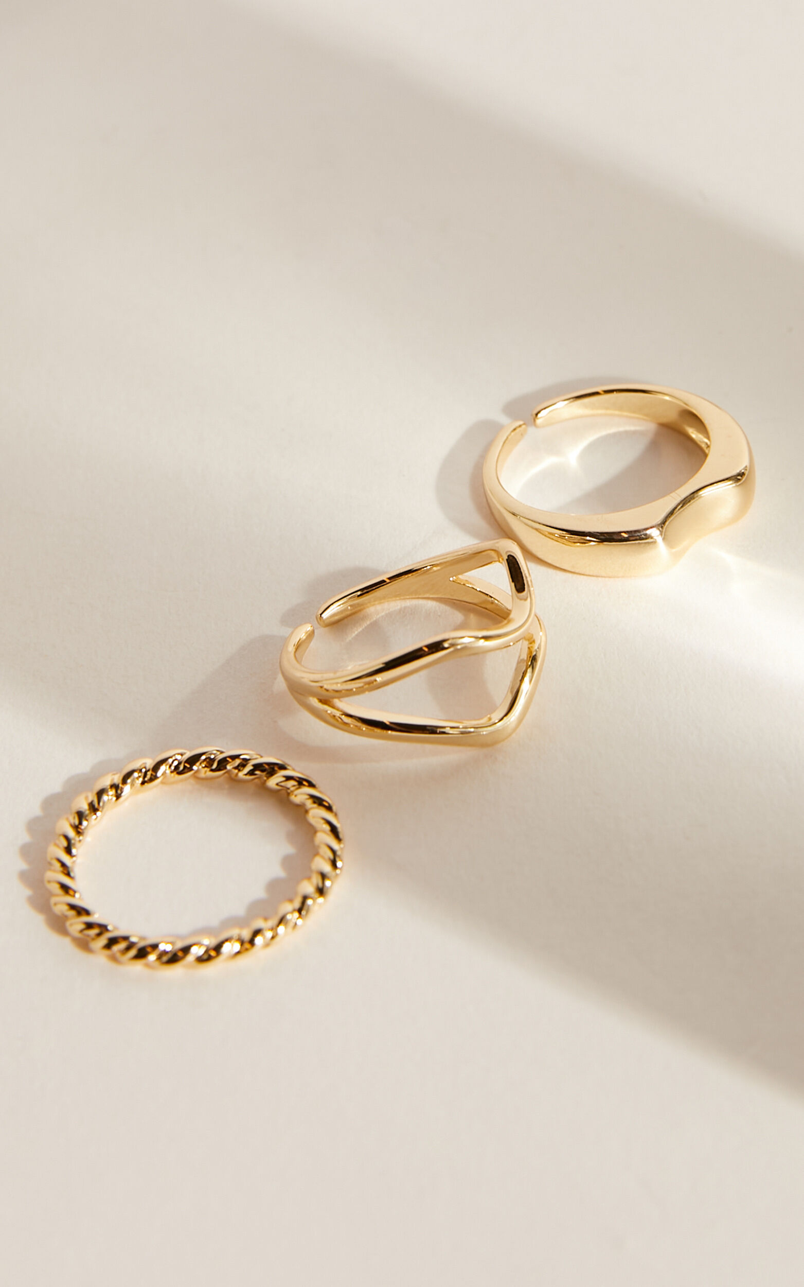 Florice 3 Pack Ring Set in Gold