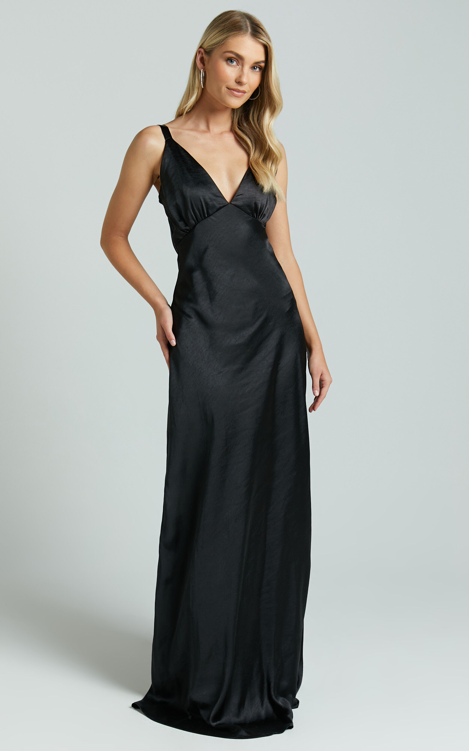 Anjorie Maxi Dress - Plunge Neck Wide Strap Sleeveless Slip in Black
