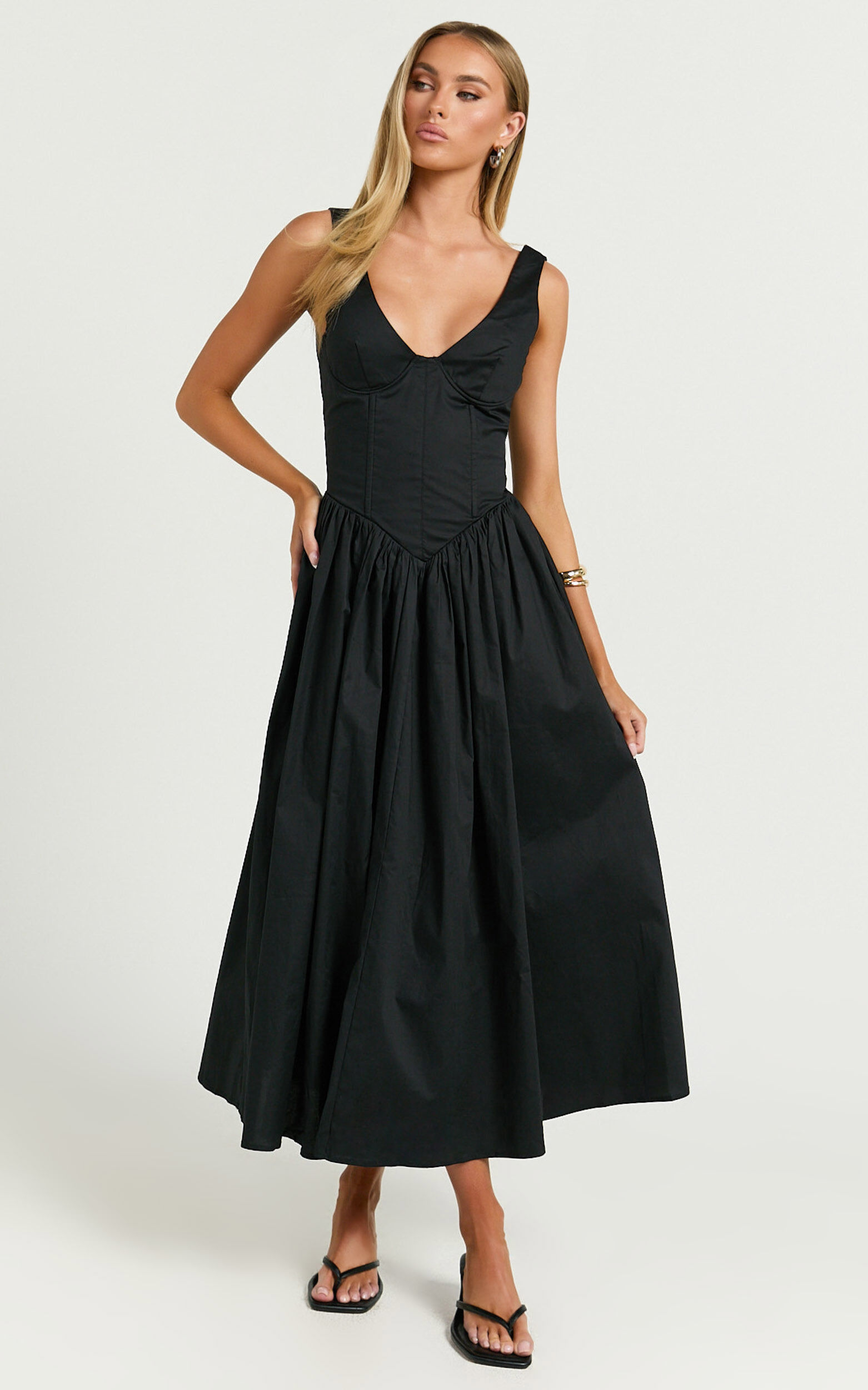 Beckett Midi Dress - Scoop Neck Drop V Waist Gathered Skirt Dress in Black
