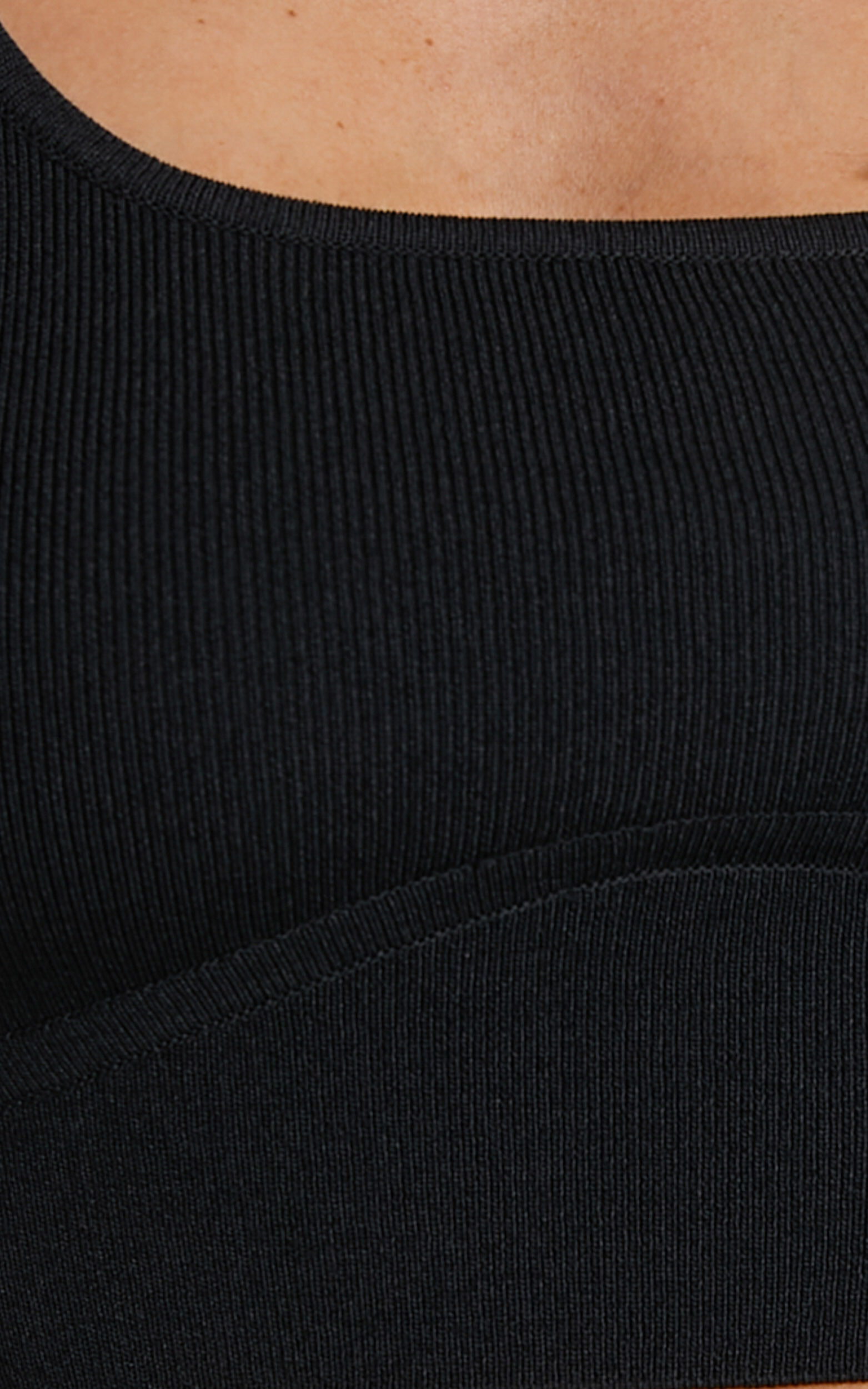 Emlei Top - Square Neck Cropped Knit Top in Black