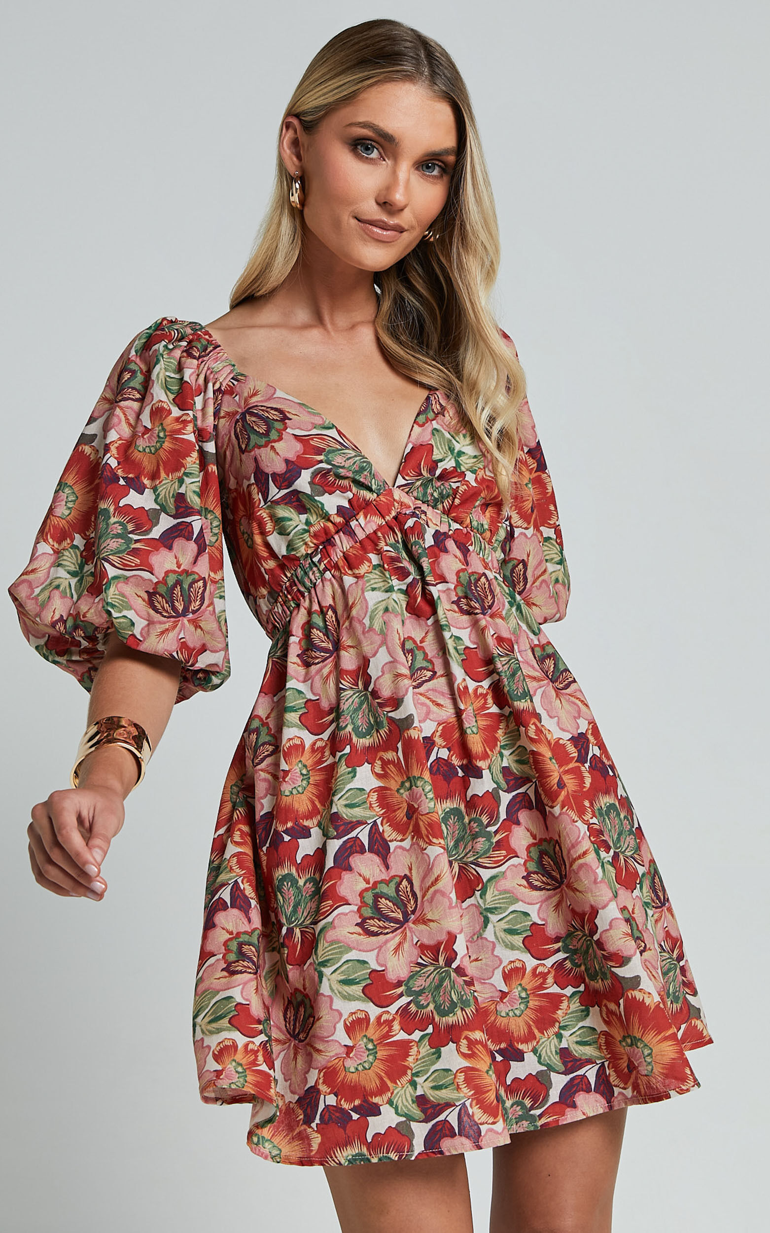 Amalie The Label - Loleta Linen Blend Short Balloon Sleeve Low Back Mini Dress in Musee Print
