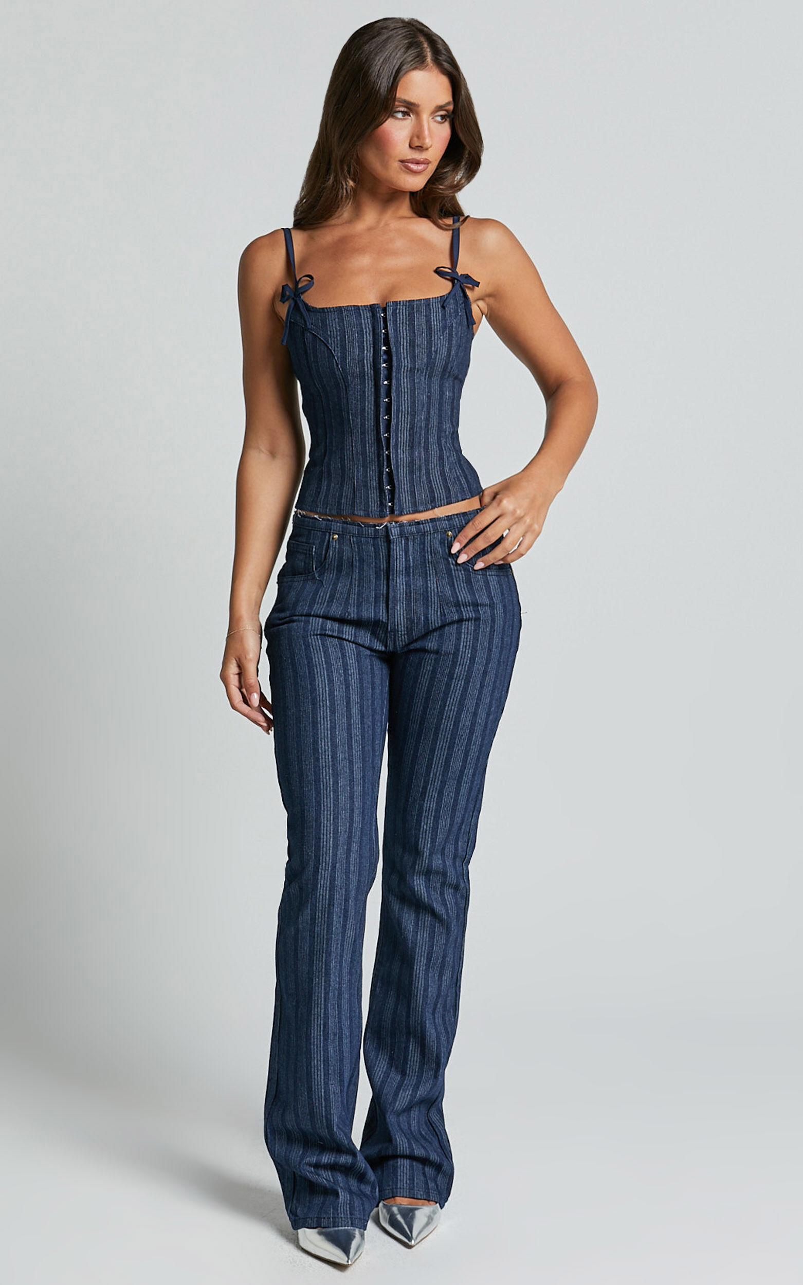 Lioness - Charismatic Jean in Dark Denim