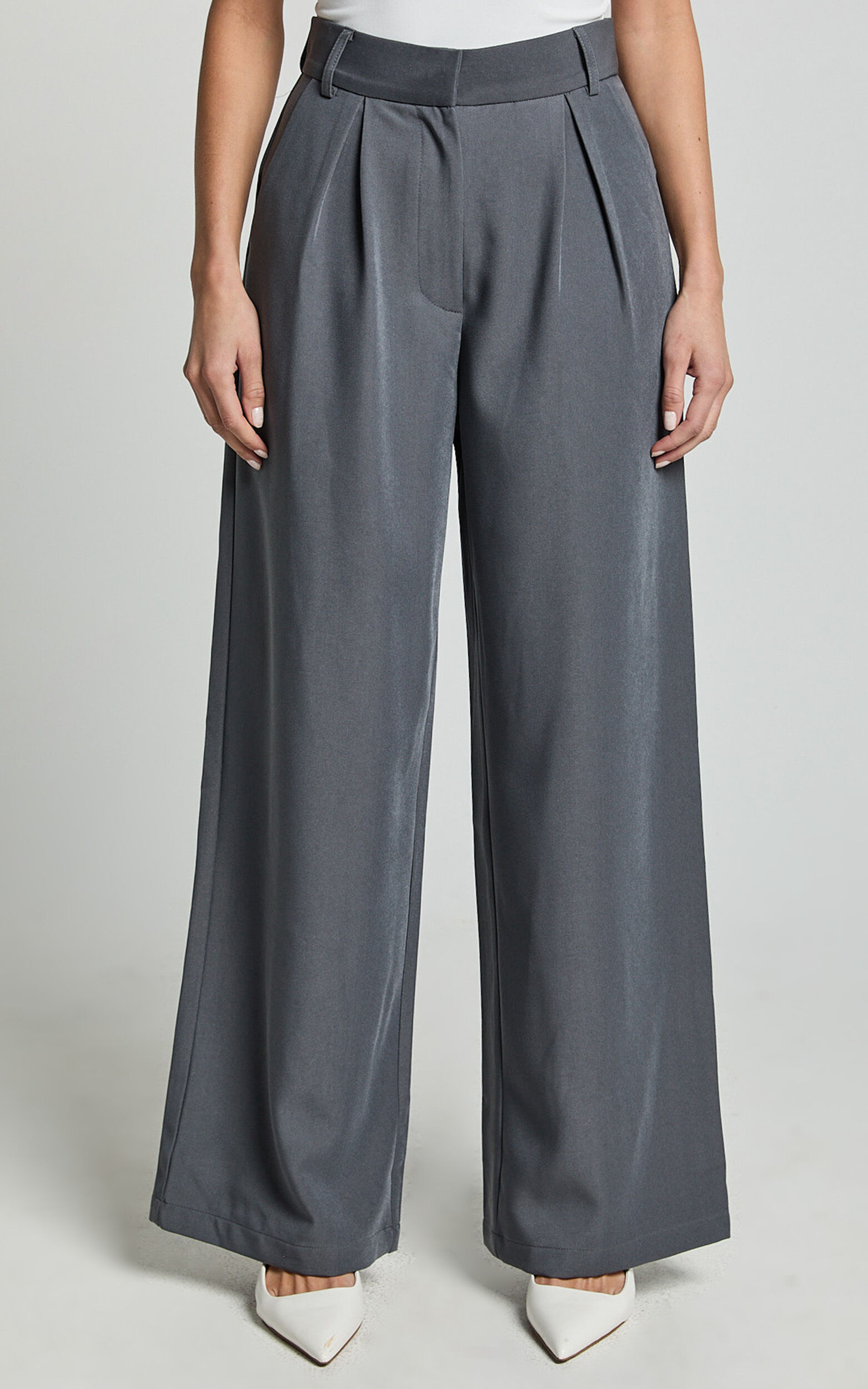 Daffy Pants - Elastic Back Waist Tailored Pant in Grey