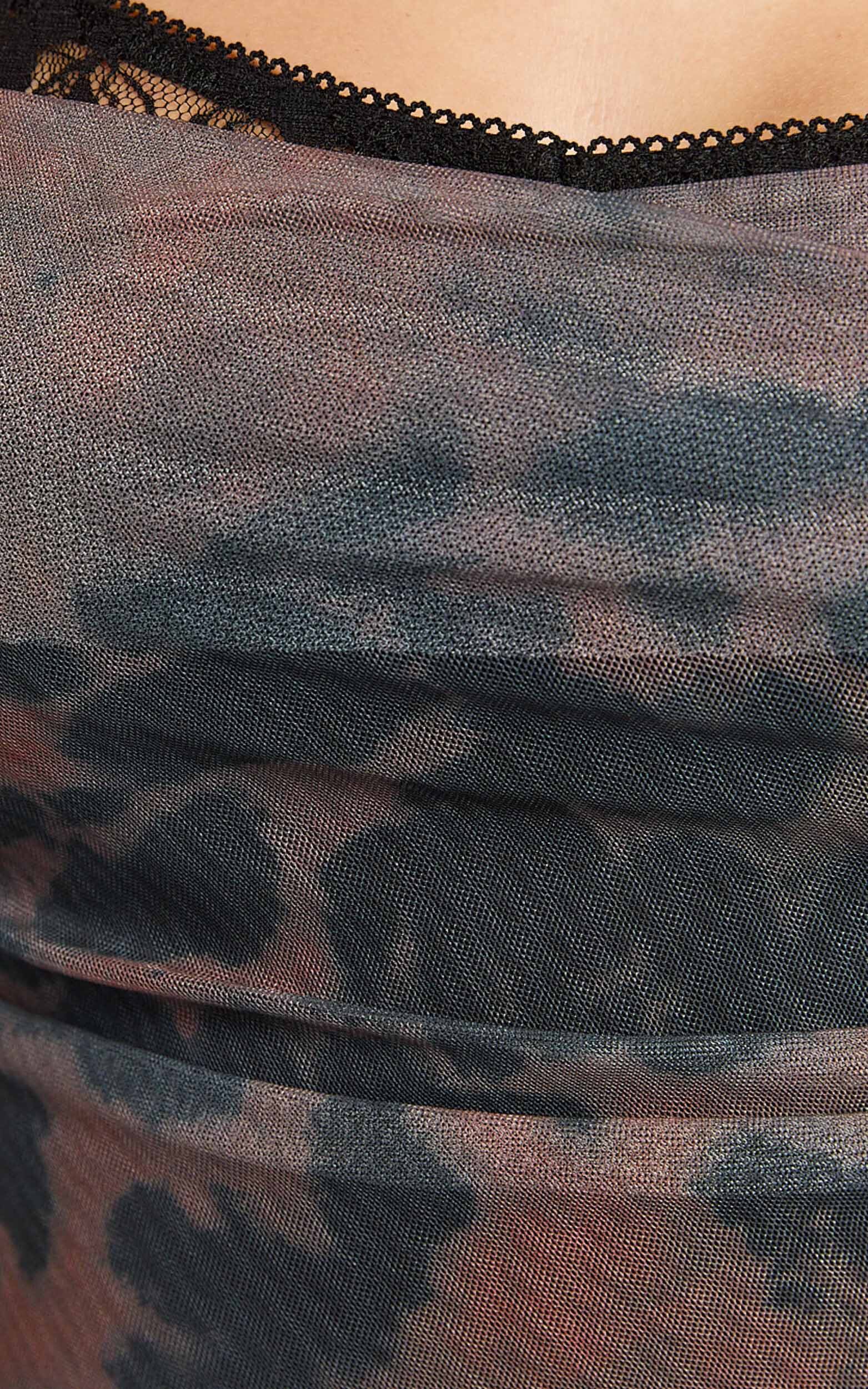 Cherra Midi Dress - Sweetheart Slip Dress in Blur Print