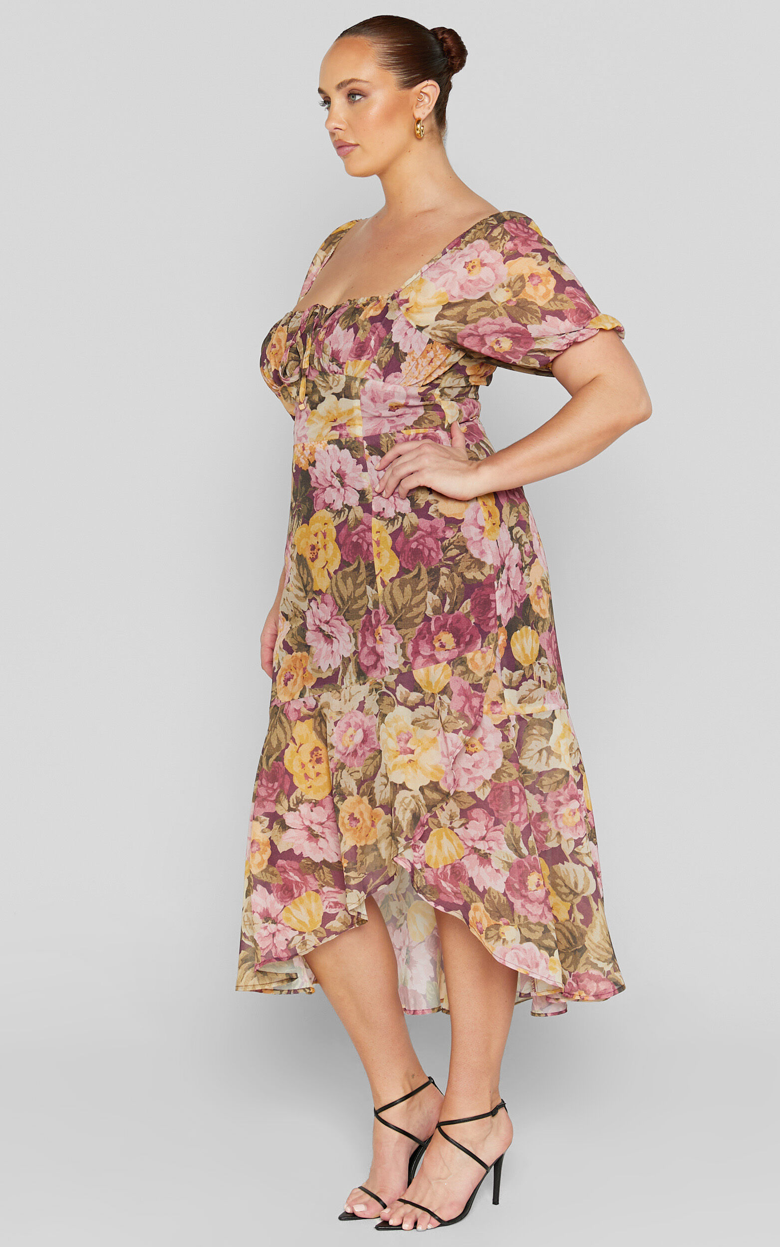Jasalina Midi Dress - Puff Sleeve Dress in Classic Floral