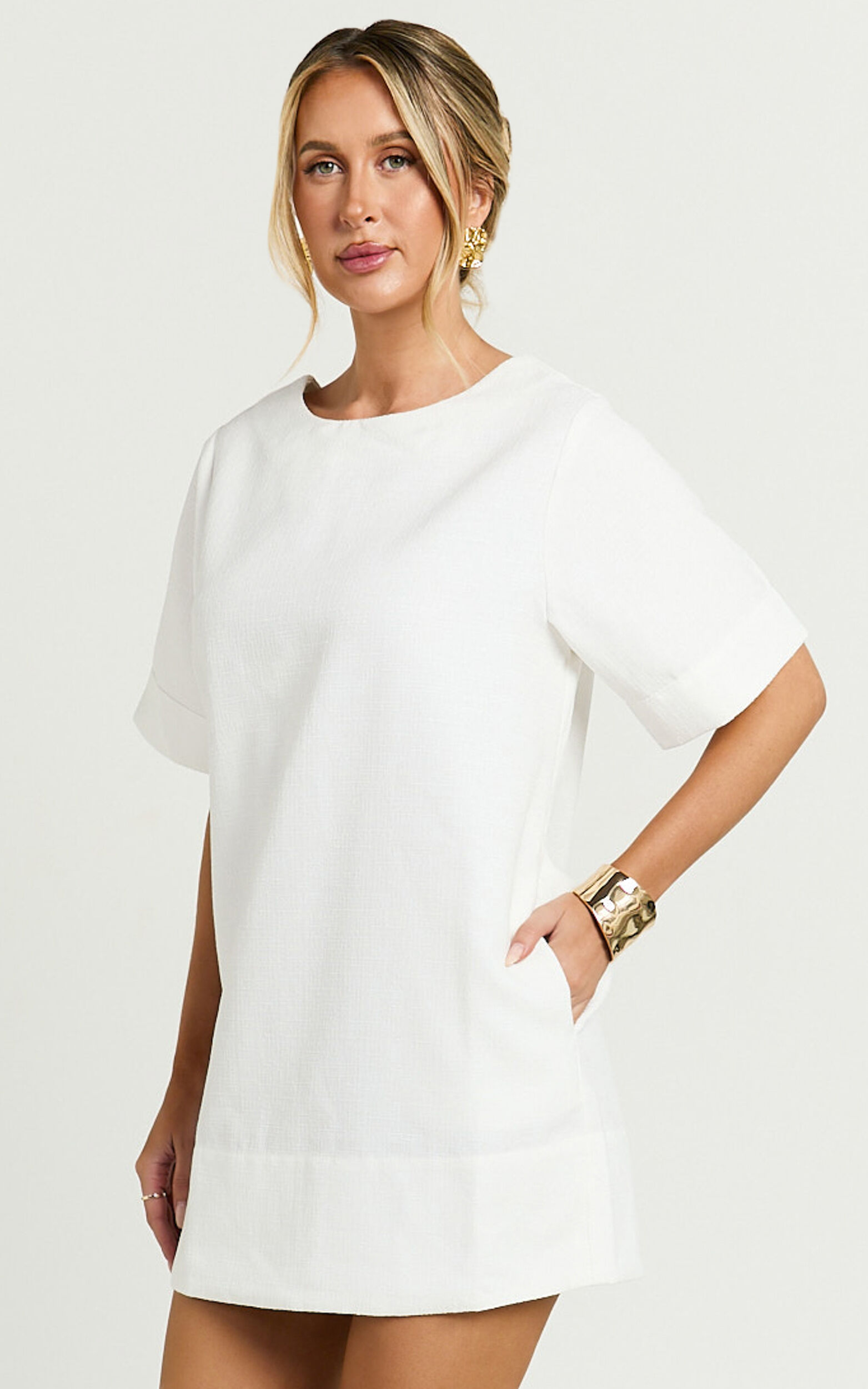 Shannon Mini Dress - Texture Tie Back Shift Dress in White