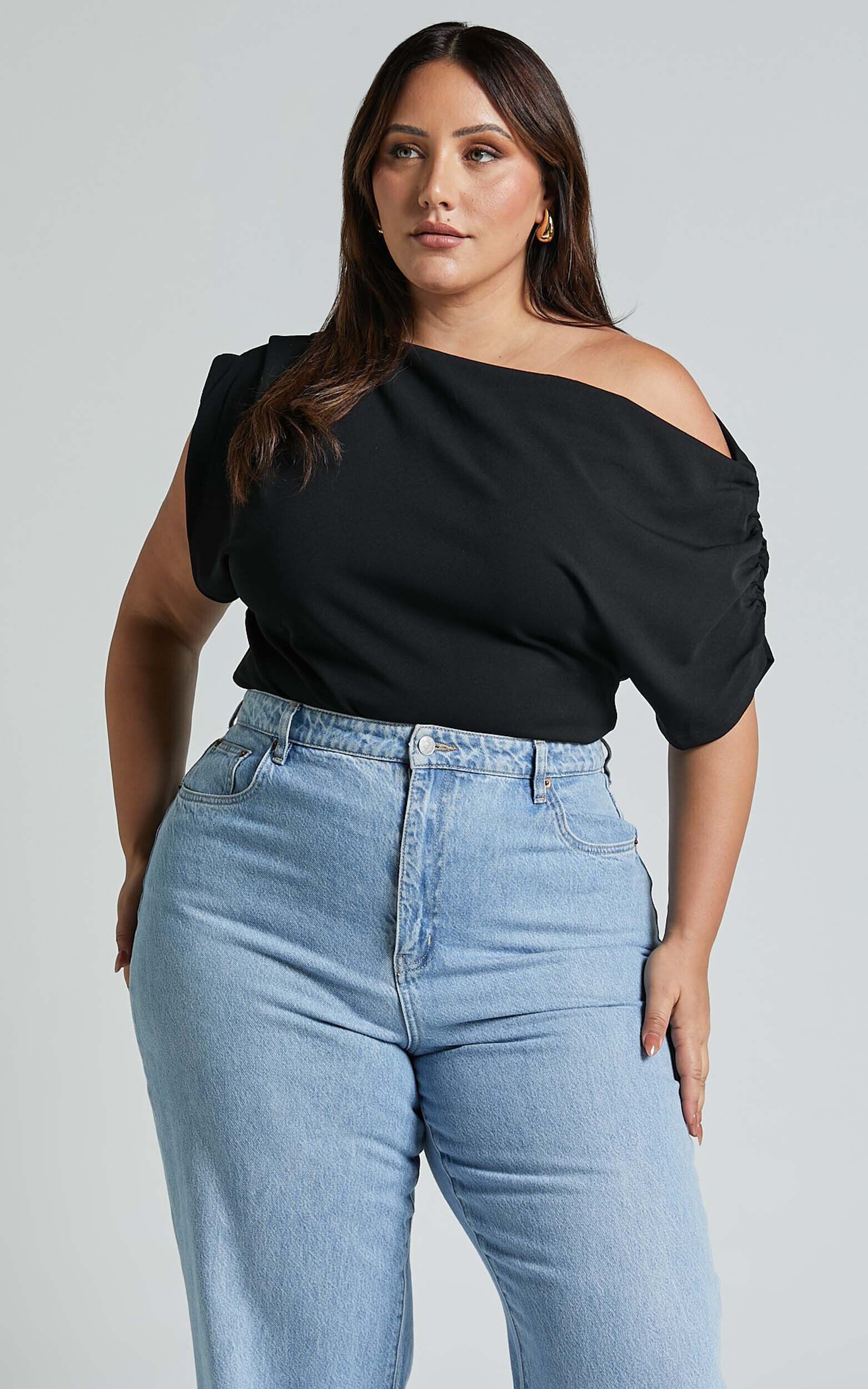 Nalfie Top - Asymmetrical Top in Black