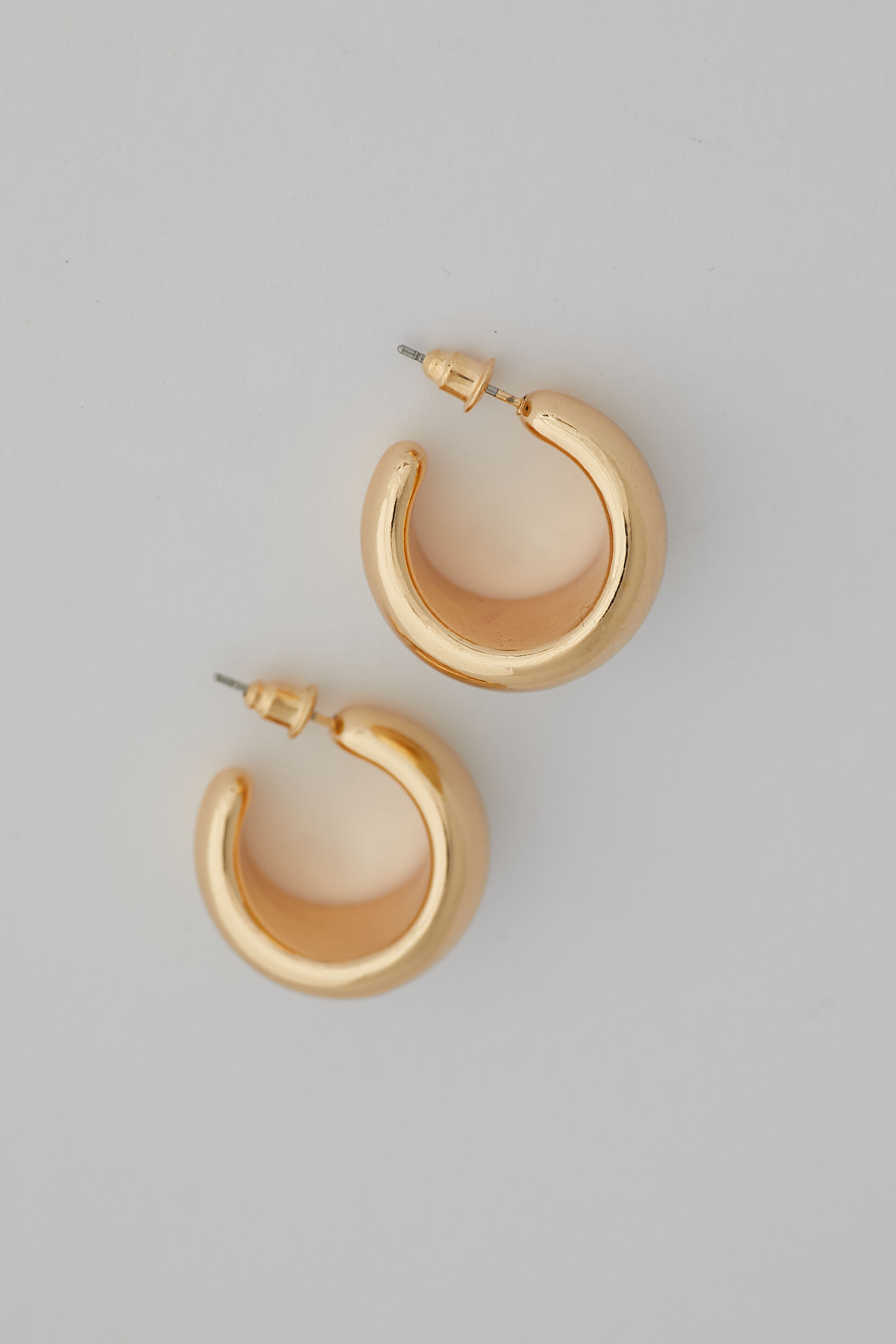 Thia Earrings in Gold