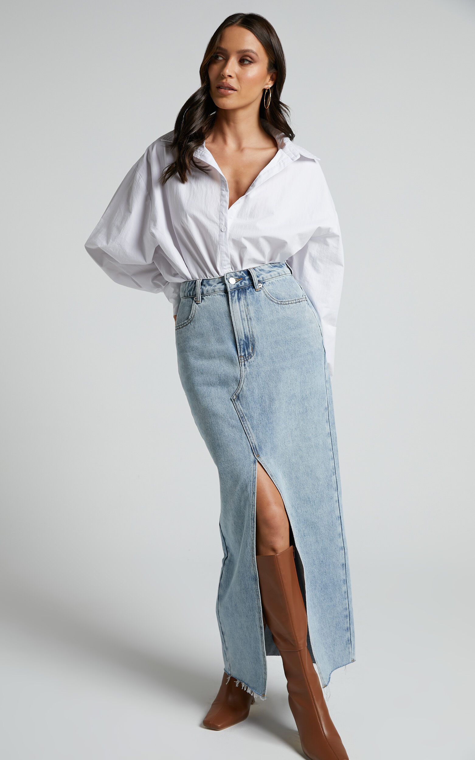 Kira Midi Skirt - Front Split Denim Skirt in Light Blue Wash
