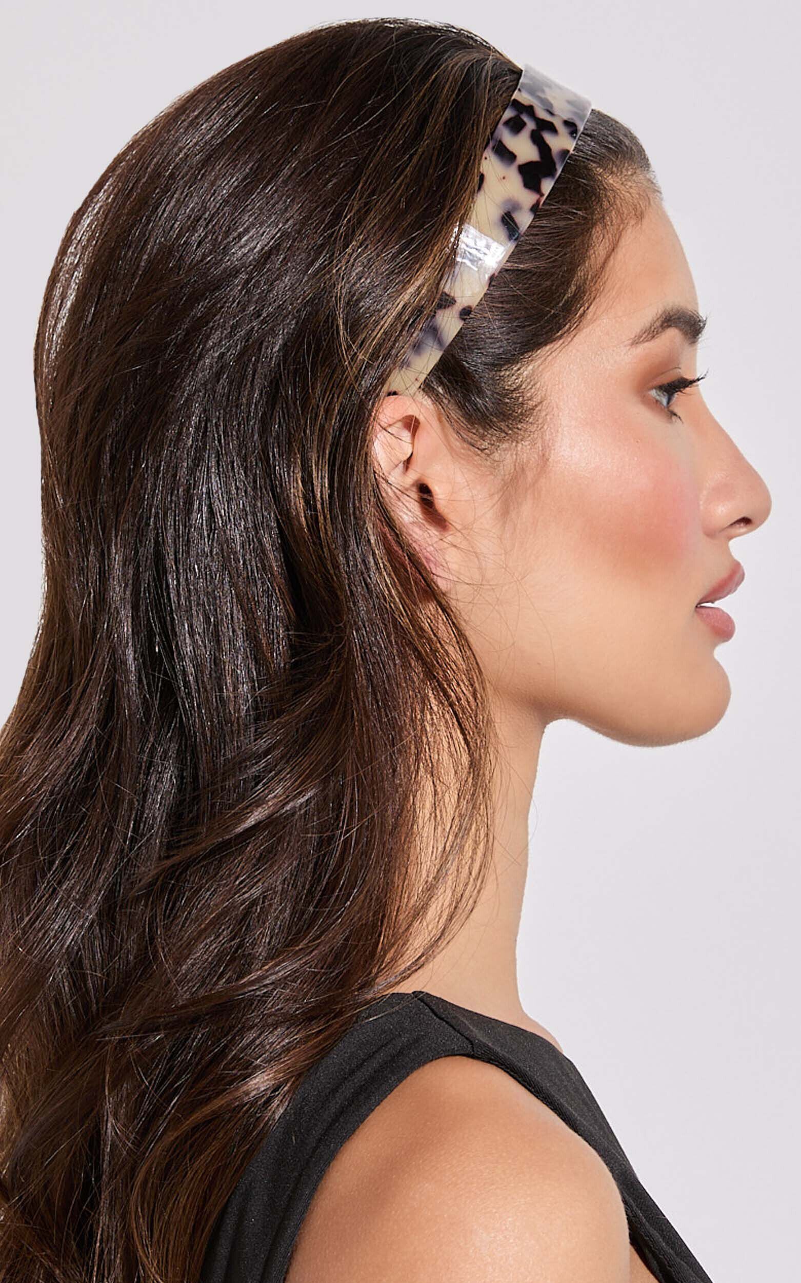 Raya Headband - Thick Printed Headband in Leopard Print