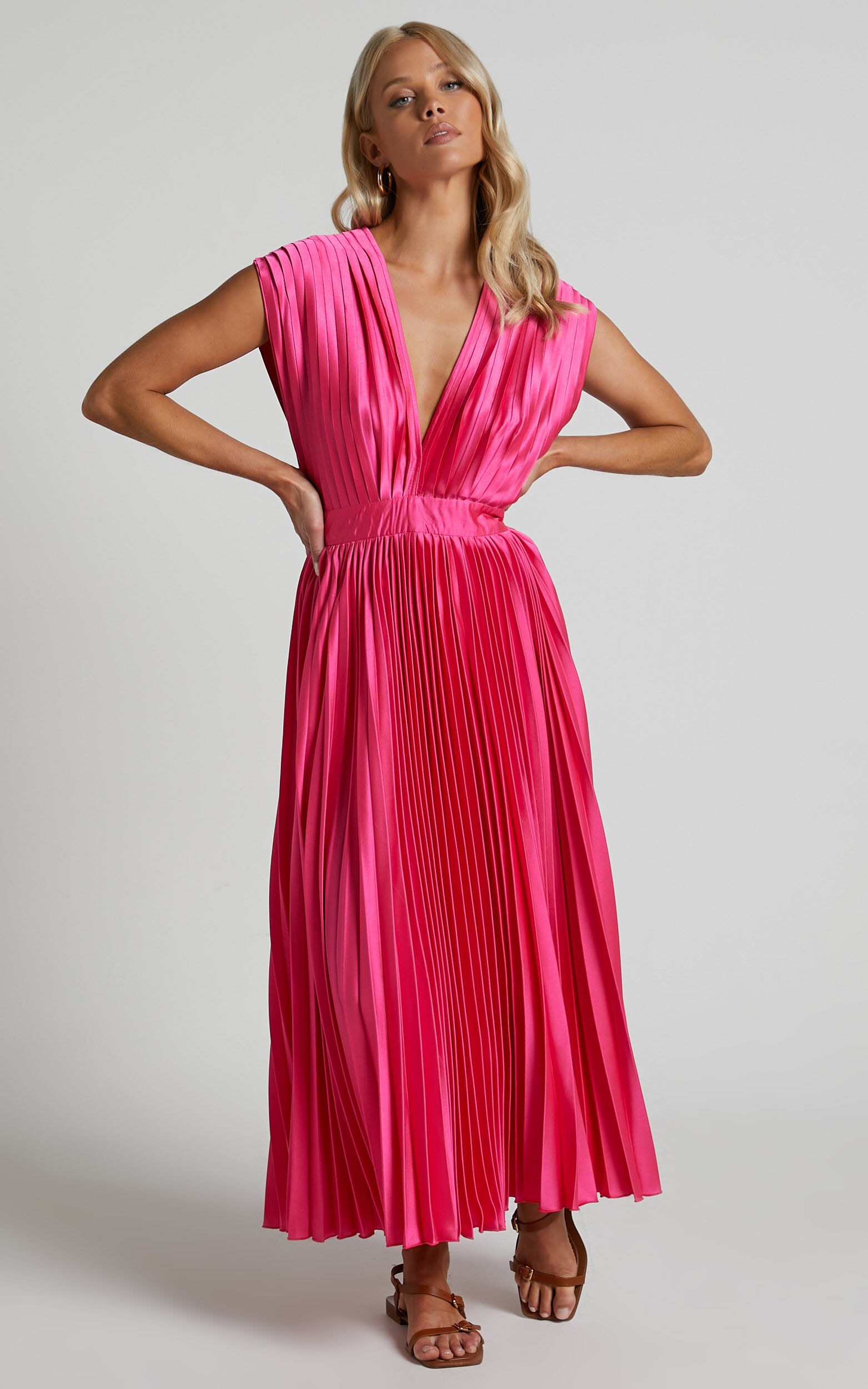 Della Midi Dress - Plunge Neck Short Sleeve Pleated Dress in Hot Pink